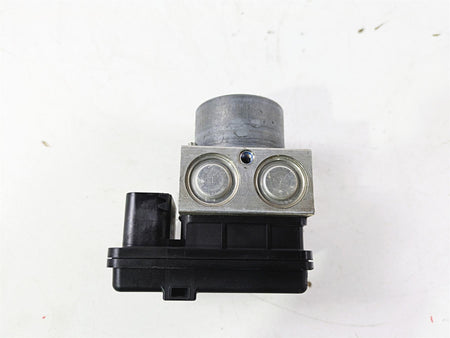 2018 Harley FXBR Softail Breakout Abs Brake Pump Unit Module 41100044B {{ shop.shopifyCountryName }} - Mototech271
