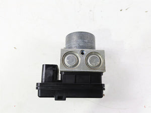 2018 Harley FXBR Softail Breakout Abs Brake Pump Unit Module 41100044B | Mototech271