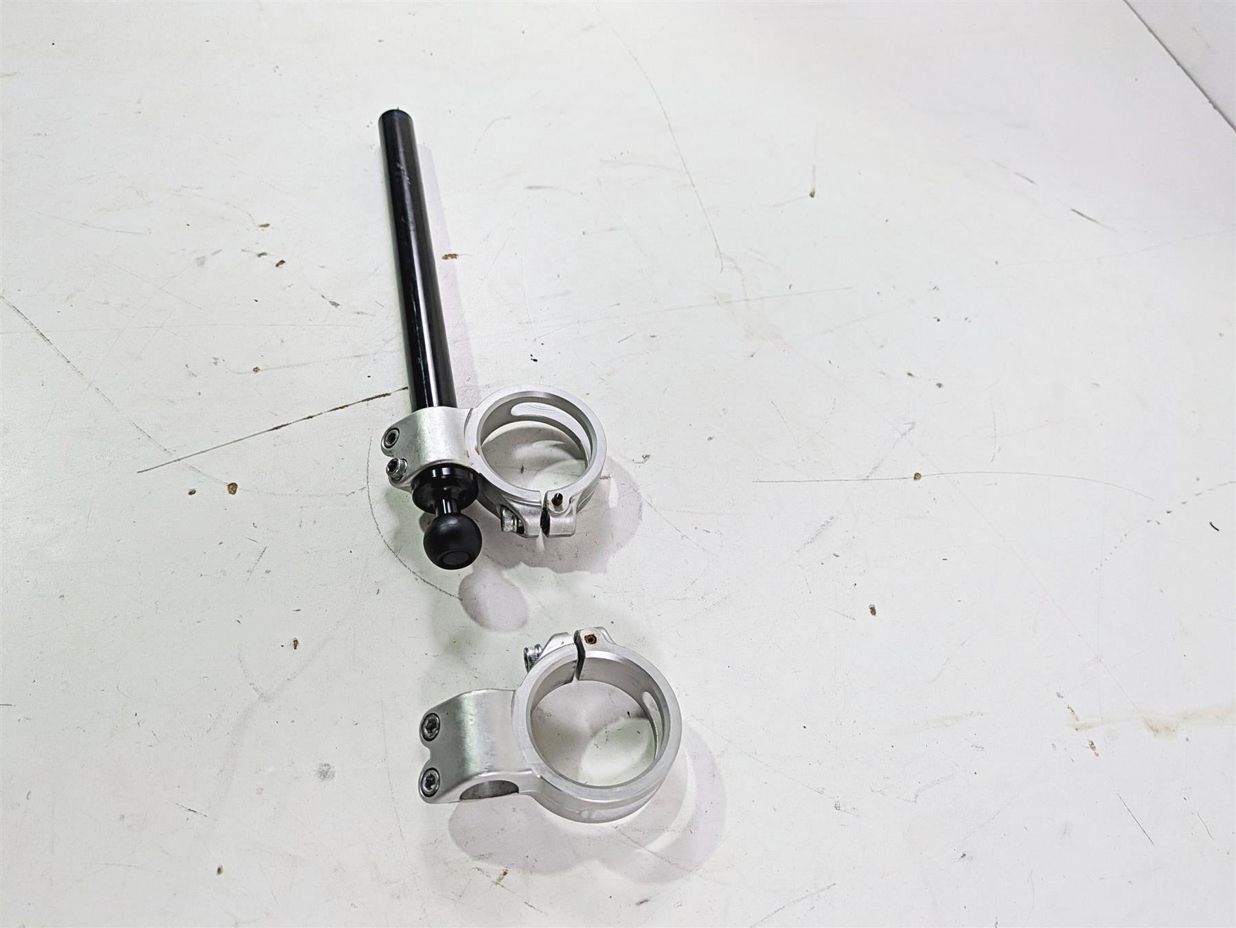2008 Ducati SBK 1098 S Handlebar Handle Bar Set - Read 36020861C 36020871C {{ shop.shopifyCountryName }} - Mototech271