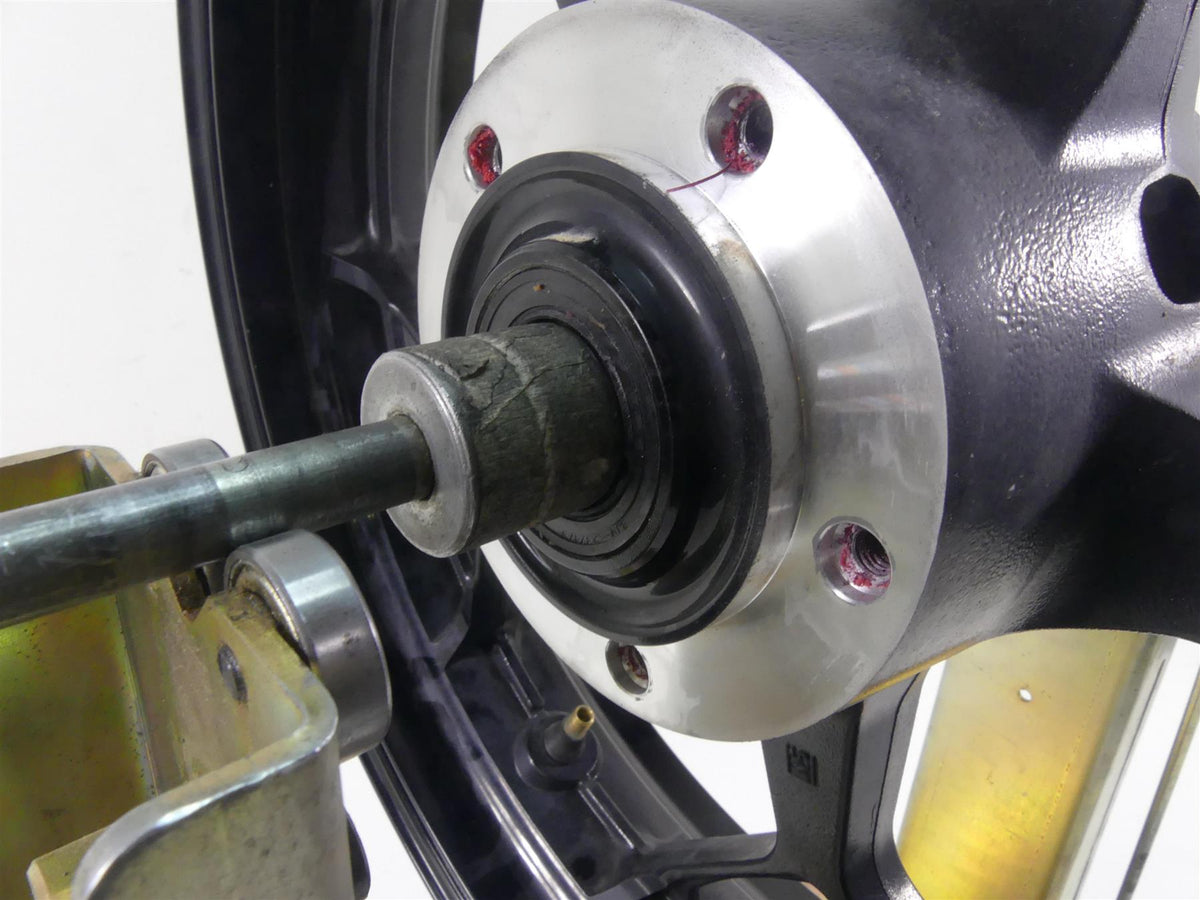 2021 Kawasaki ZX1400 ZX14R Ninja Straight Front 17x3.5 Wheel Rim 41073-0730-18F {{ shop.shopifyCountryName }} - Mototech271