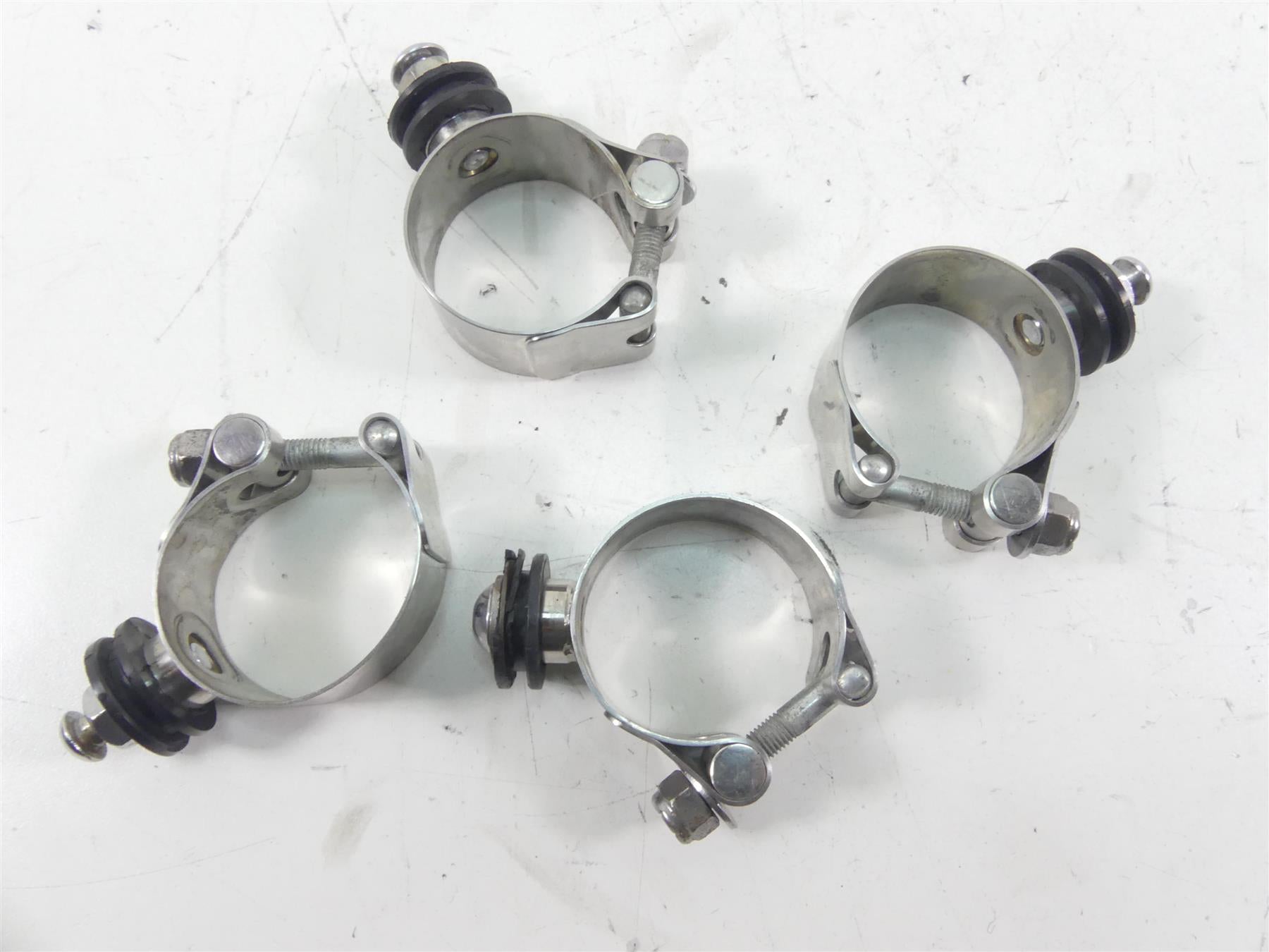 2004 Harley Softail FXSTD SE CVO Deuce 41mm Windshield Quickrelease Mount Clamp {{ shop.shopifyCountryName }} - Mototech271