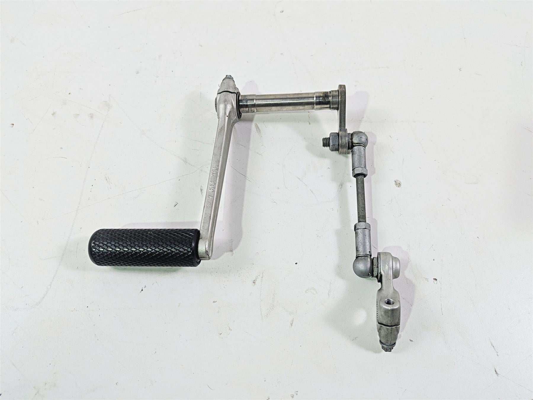 2010 BMW R1200GS K25 Shifter Shift Lever & Linkage 23417670378 {{ shop.shopifyCountryName }} - Mototech271