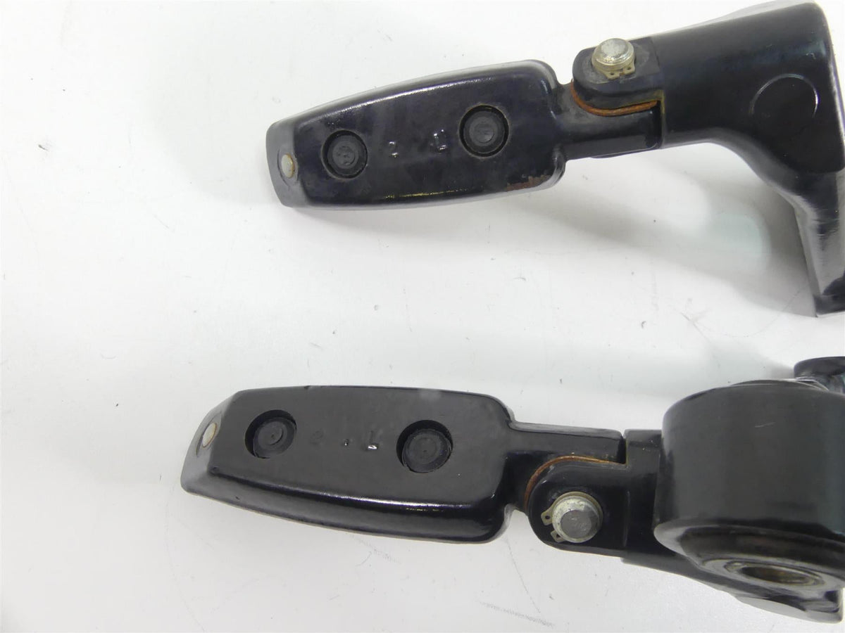 2006 Harley VRSCD Night Rod Rear Passenger Foot Peg Rest Set 51094-06 51095-06 {{ shop.shopifyCountryName }} - Mototech271