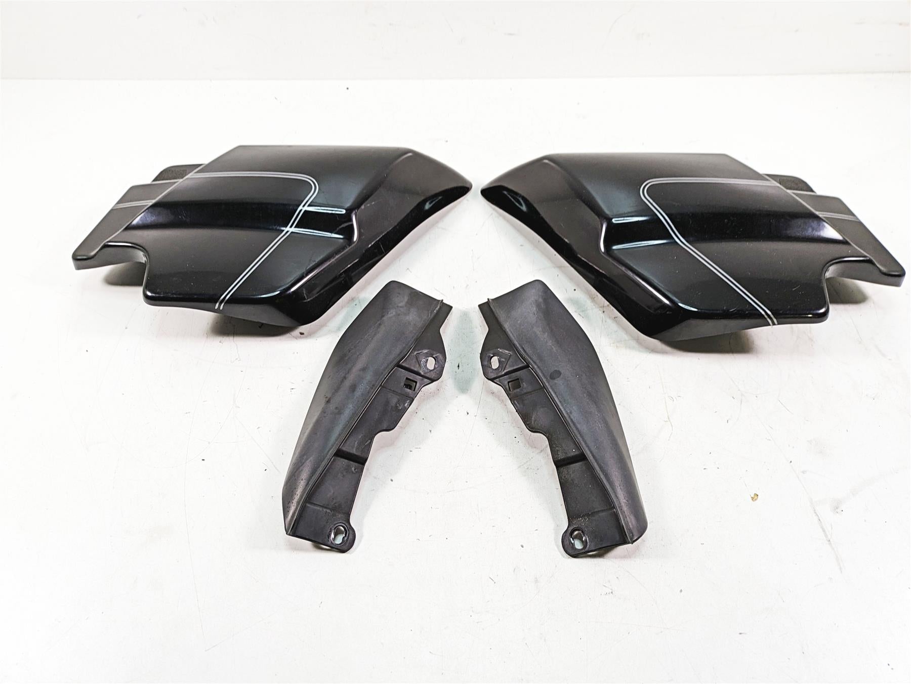 2009 Harley Touring FLHTCU Electra Glide Side Cover Fairing & Wing Set 66048-09A {{ shop.shopifyCountryName }} - Mototech271