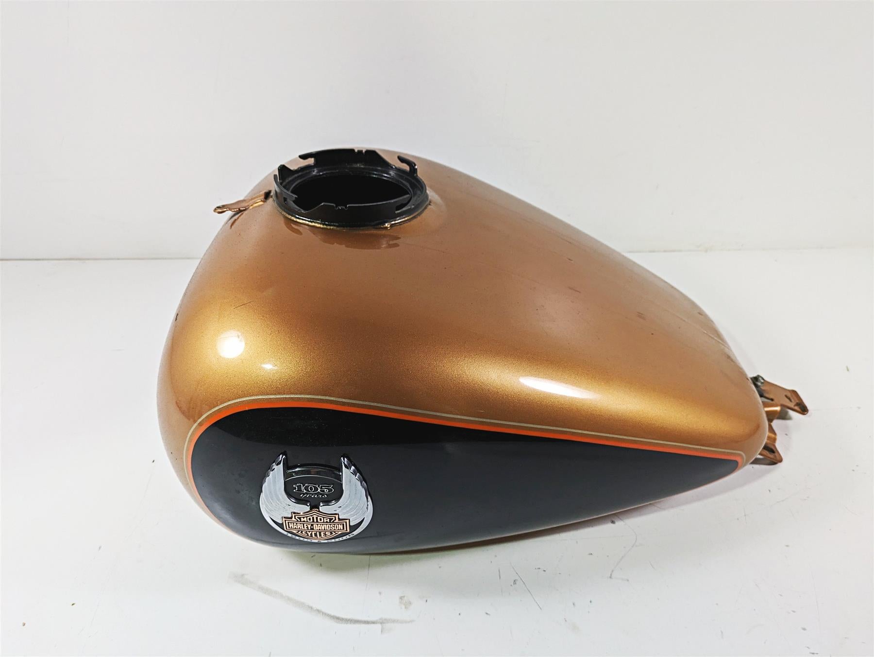 2008 Harley Touring FLHTCU E-Glide 105TH Fuel Gas Petrol Tank & Emblems 61356-08 {{ shop.shopifyCountryName }} - Mototech271