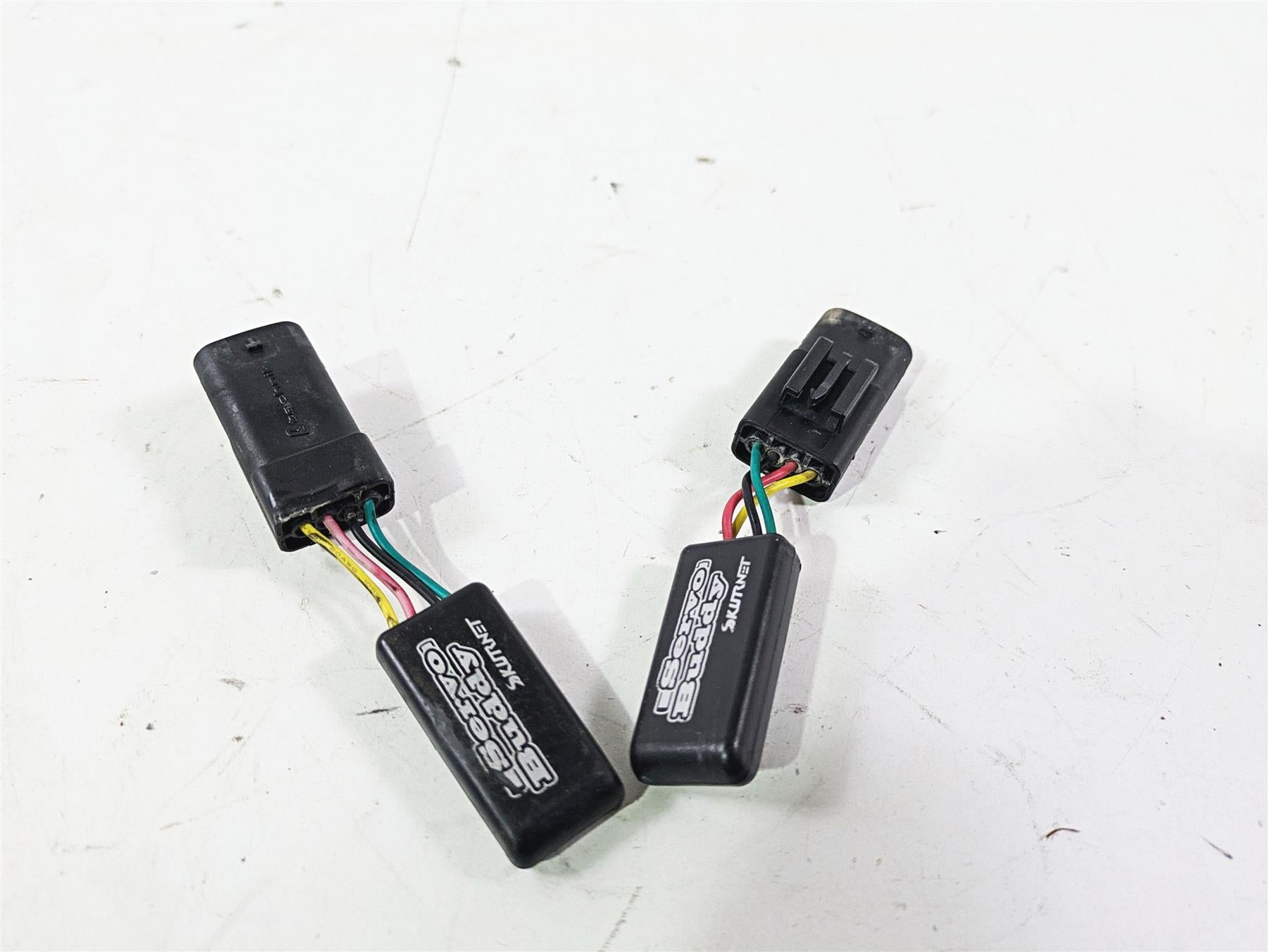 2017 BMW S1000RR K46 SkutrNet Exhaust Pipe Servo Buddy Set 42-2757 {{ shop.shopifyCountryName }} - Mototech271