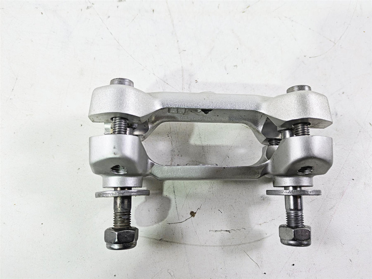 2023 BMW G310R K03 Handlebar Riser Holder Clamp Set 32718554120 {{ shop.shopifyCountryName }} - Mototech271
