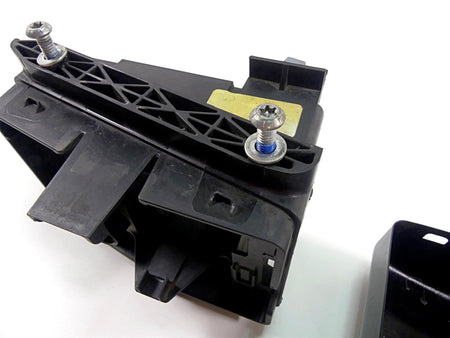 2017 Harley Dyna FXDB Street Bob Electrical Carrier & Black Side Cover 70367-12 {{ shop.shopifyCountryName }} - Mototech271