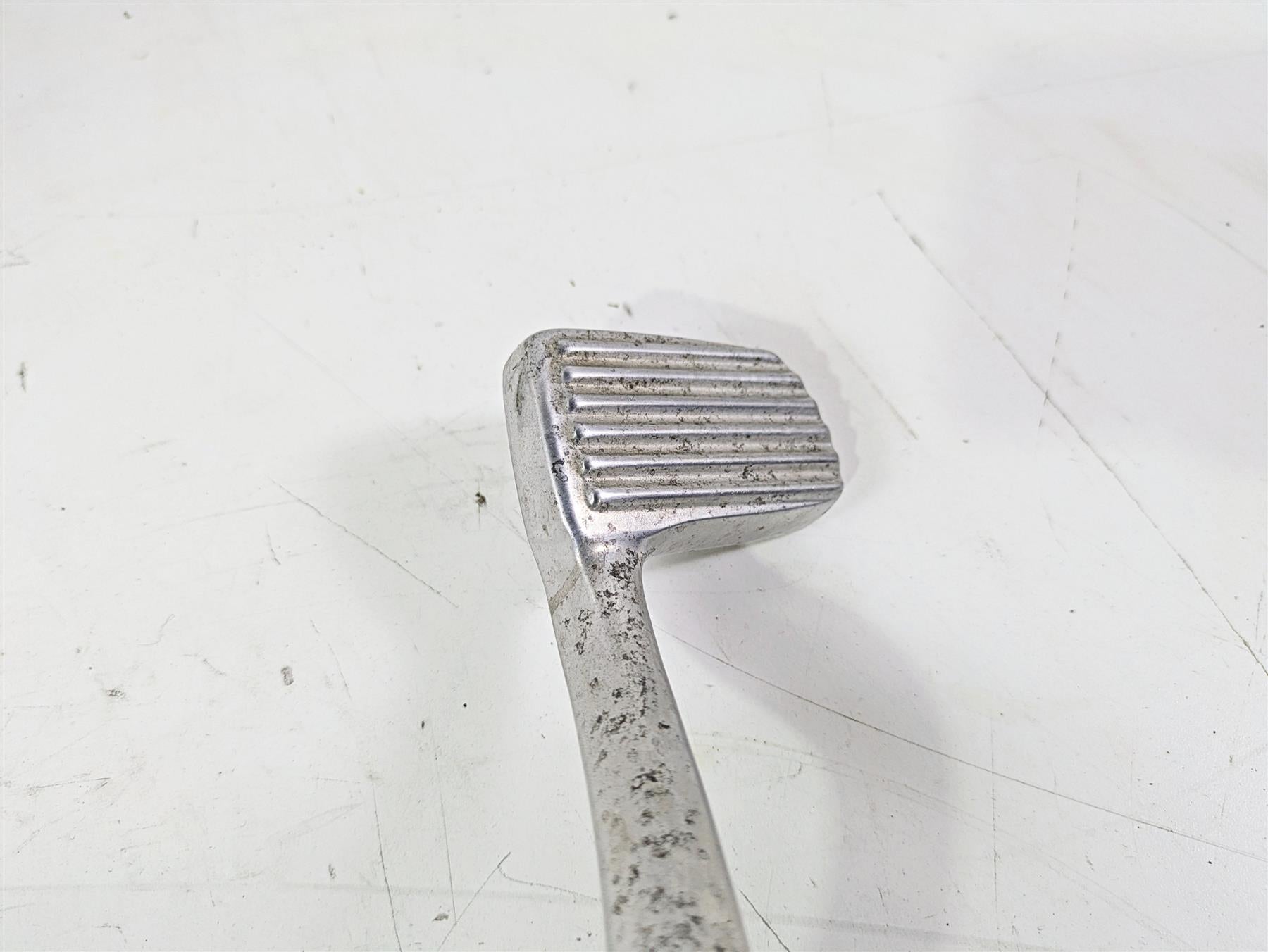 2015 Harley FXDL Dyna Low Rider Right Rider Footpeg Brake Pedal 50666-07 {{ shop.shopifyCountryName }} - Mototech271