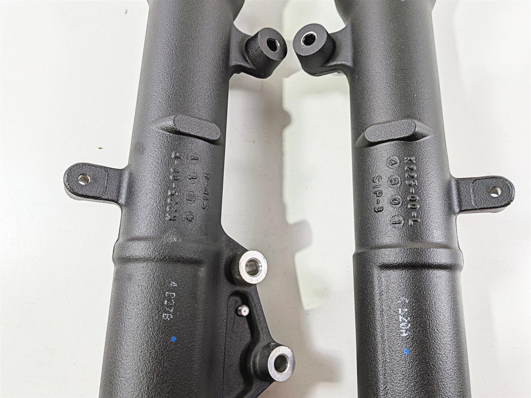 2024 Kawasaki EX500 Ninja 40th An. Straight Front Fork Leg Set 44071-1689-18R {{ shop.shopifyCountryName }} - Mototech271