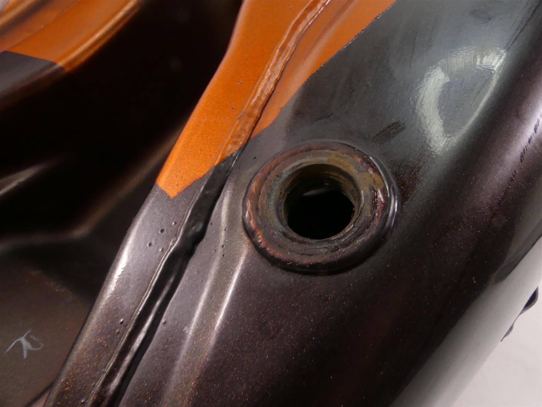 2012 Harley CVO FLHX SE3 Street Glide Fuel Gas Petrol Tank - Dents 61000691 {{ shop.shopifyCountryName }} - Mototech271
