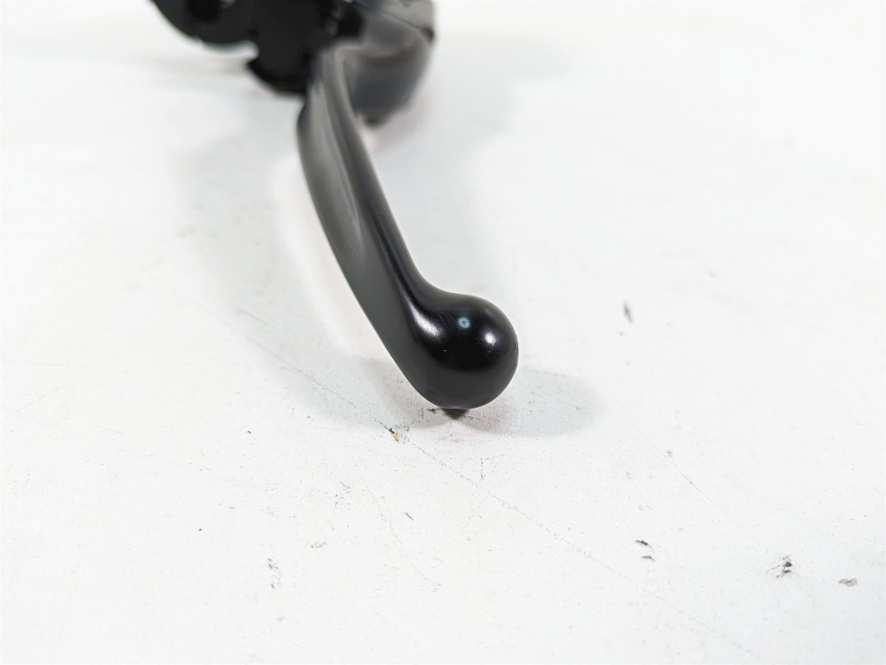 2018 Harley Touring FLHXSE CVO Street Glide Front Brake Master Cylinder 44985-10 {{ shop.shopifyCountryName }} - Mototech271