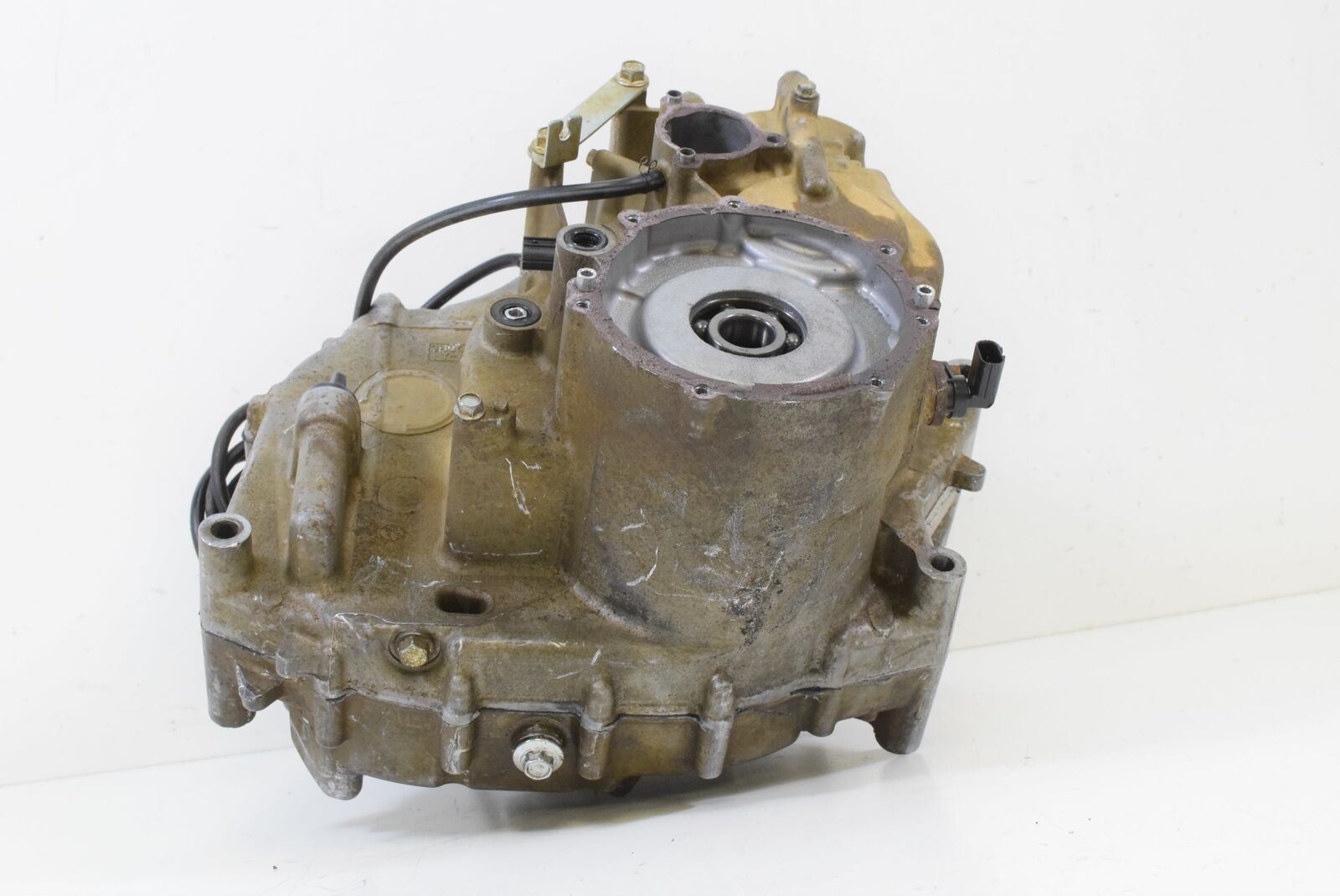 2016 Yamaha YXZ1000 R EPS Transfer Transmission Case Housing Set 2HC-17541-00-00 {{ shop.shopifyCountryName }} - Mototech271