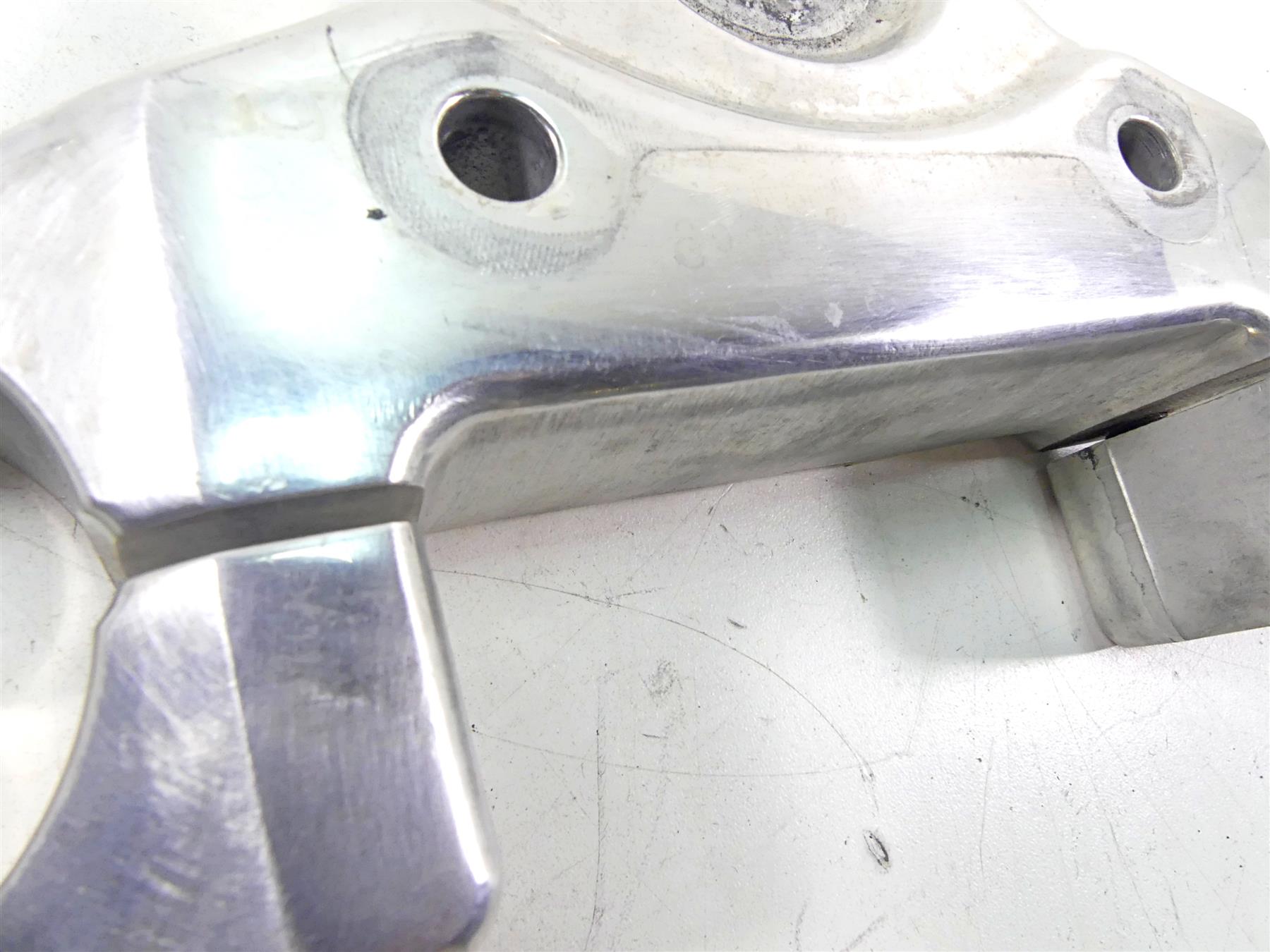 2015 Harley VRSCF Muscle V-Rod Upper Triple Tree Steering Clamp 46891-09C {{ shop.shopifyCountryName }} - Mototech271