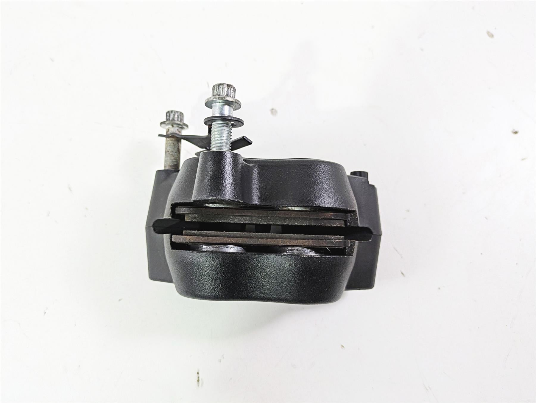 2016 Harley FXDWG Dyna Wide Glide Front Brake Caliper 41300001 {{ shop.shopifyCountryName }} - Mototech271