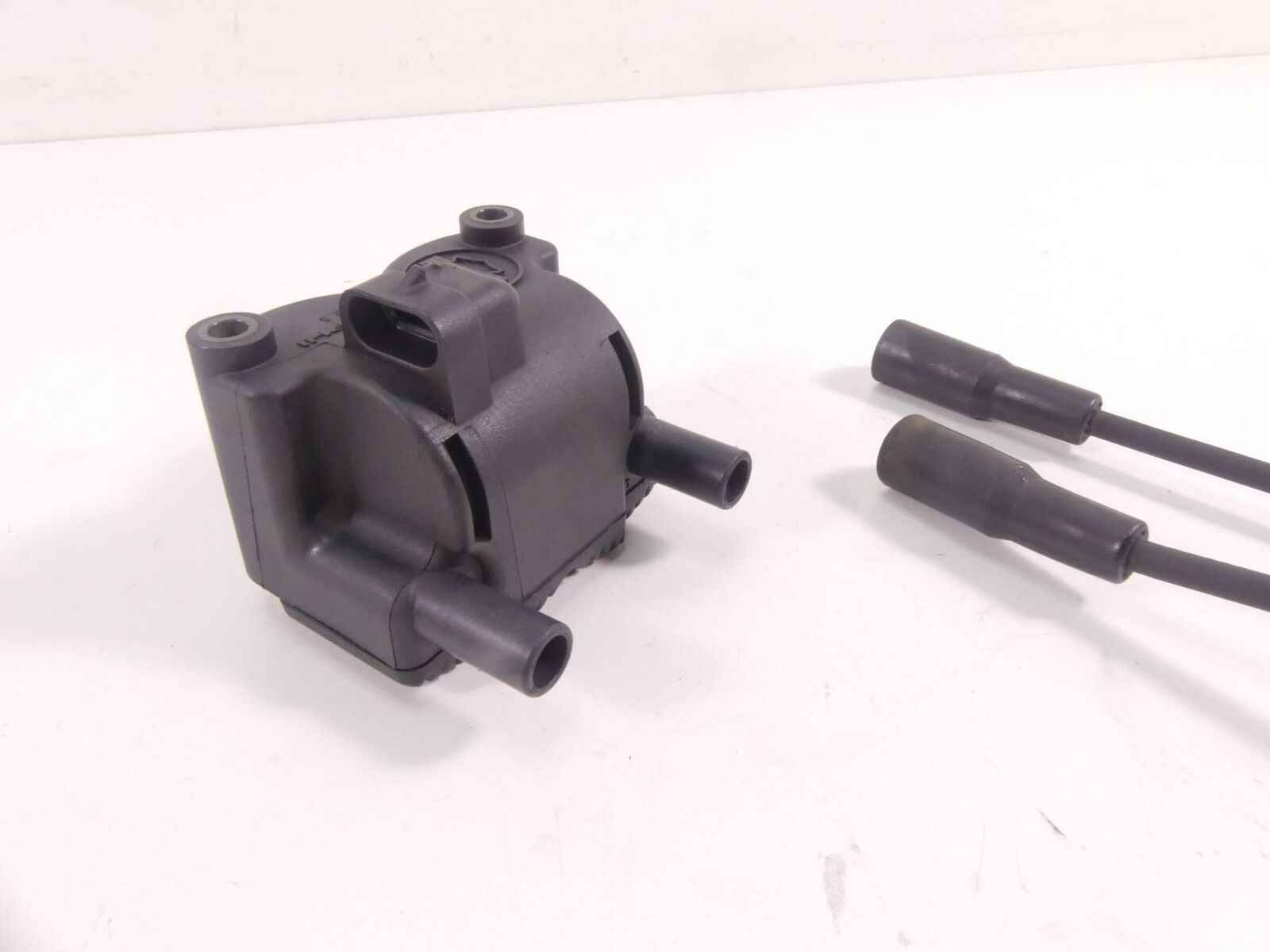 2005 Harley Touring CVO FLHTCSE Electra Glide Ignition Coil Coils Set 31743-01 {{ shop.shopifyCountryName }} - Mototech271