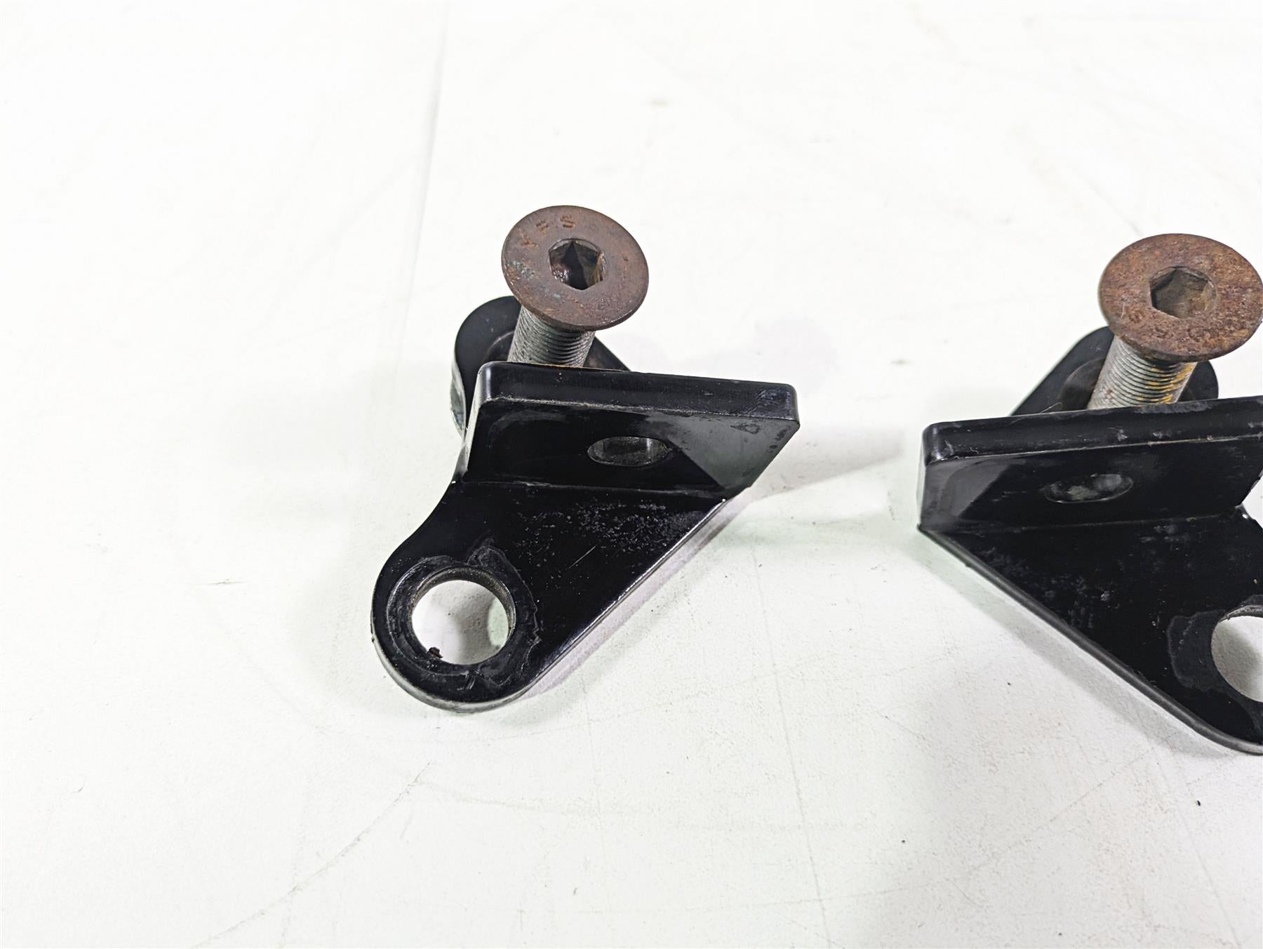 1996 Harley Touring FLHTCUI Electra Glide White Brothers Lowering Kit DS221443 {{ shop.shopifyCountryName }} - Mototech271