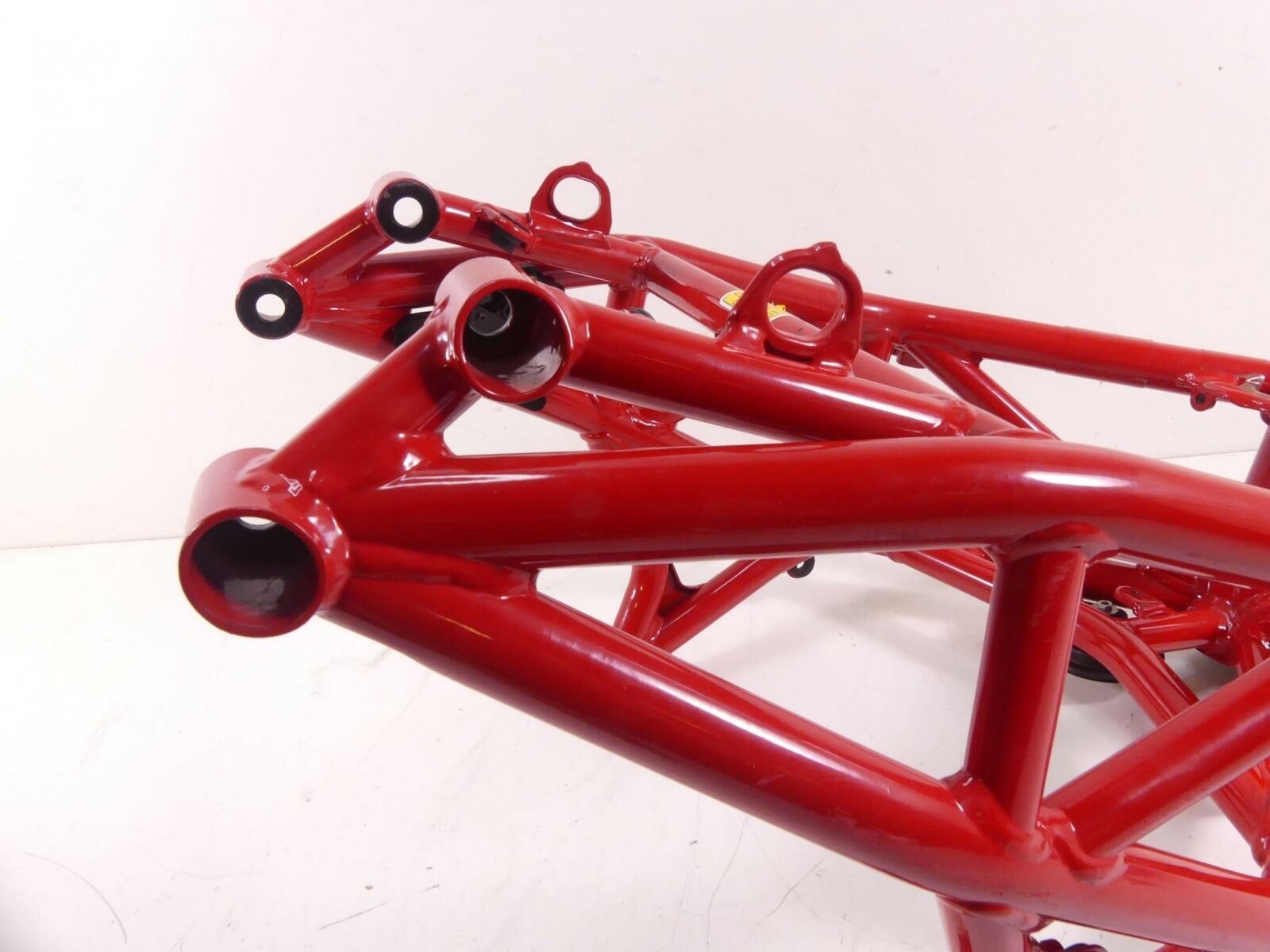 2014 MV Agusta B3 Brutale 800 EAS Straight Main Frame Chassis Slvg 8000B6617 {{ shop.shopifyCountryName }} - Mototech271