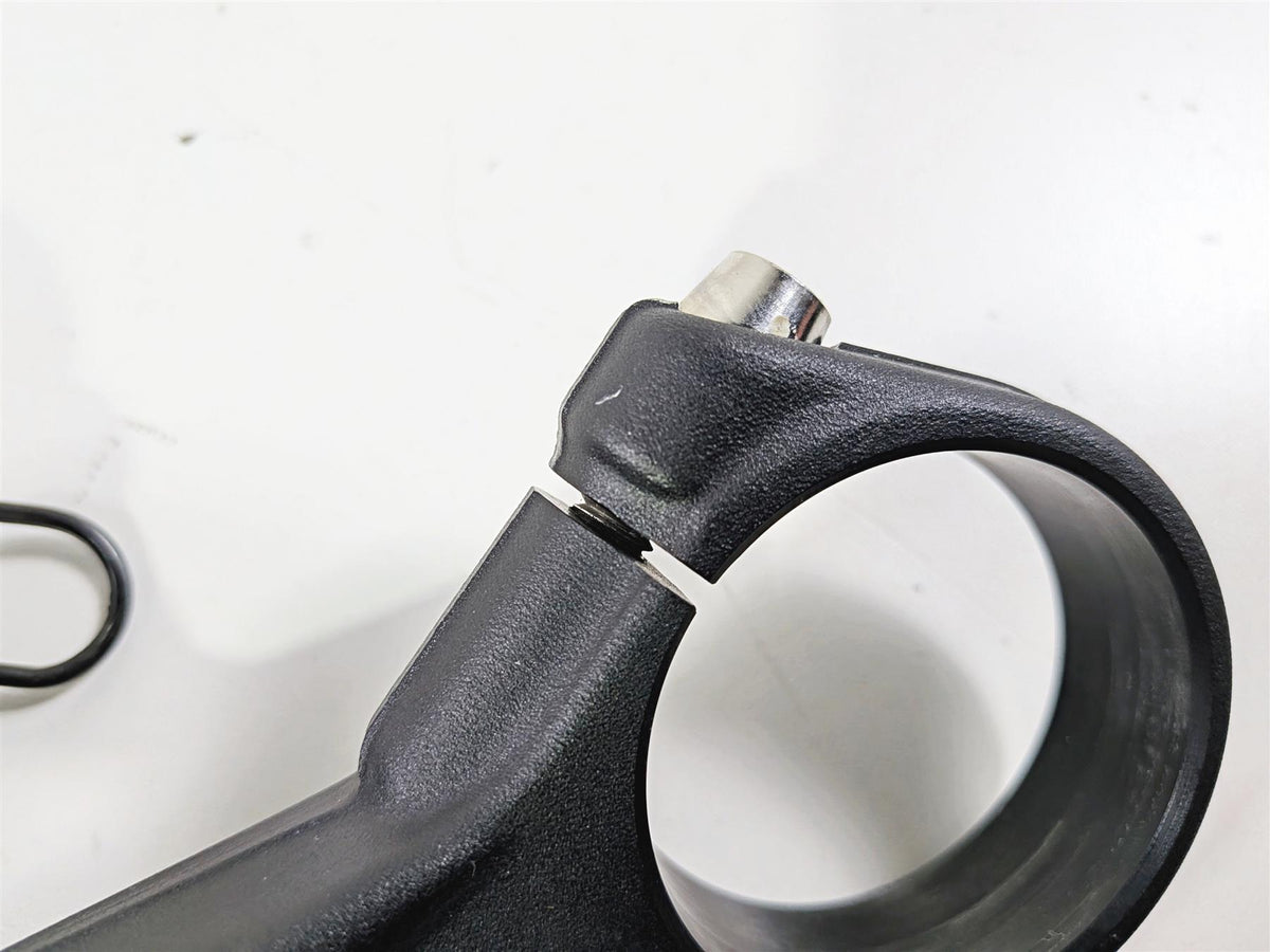 2018 Aprilia RSV4 RR Upper Triple Tree Steering Clamp 2B003830 858737 {{ shop.shopifyCountryName }} - Mototech271