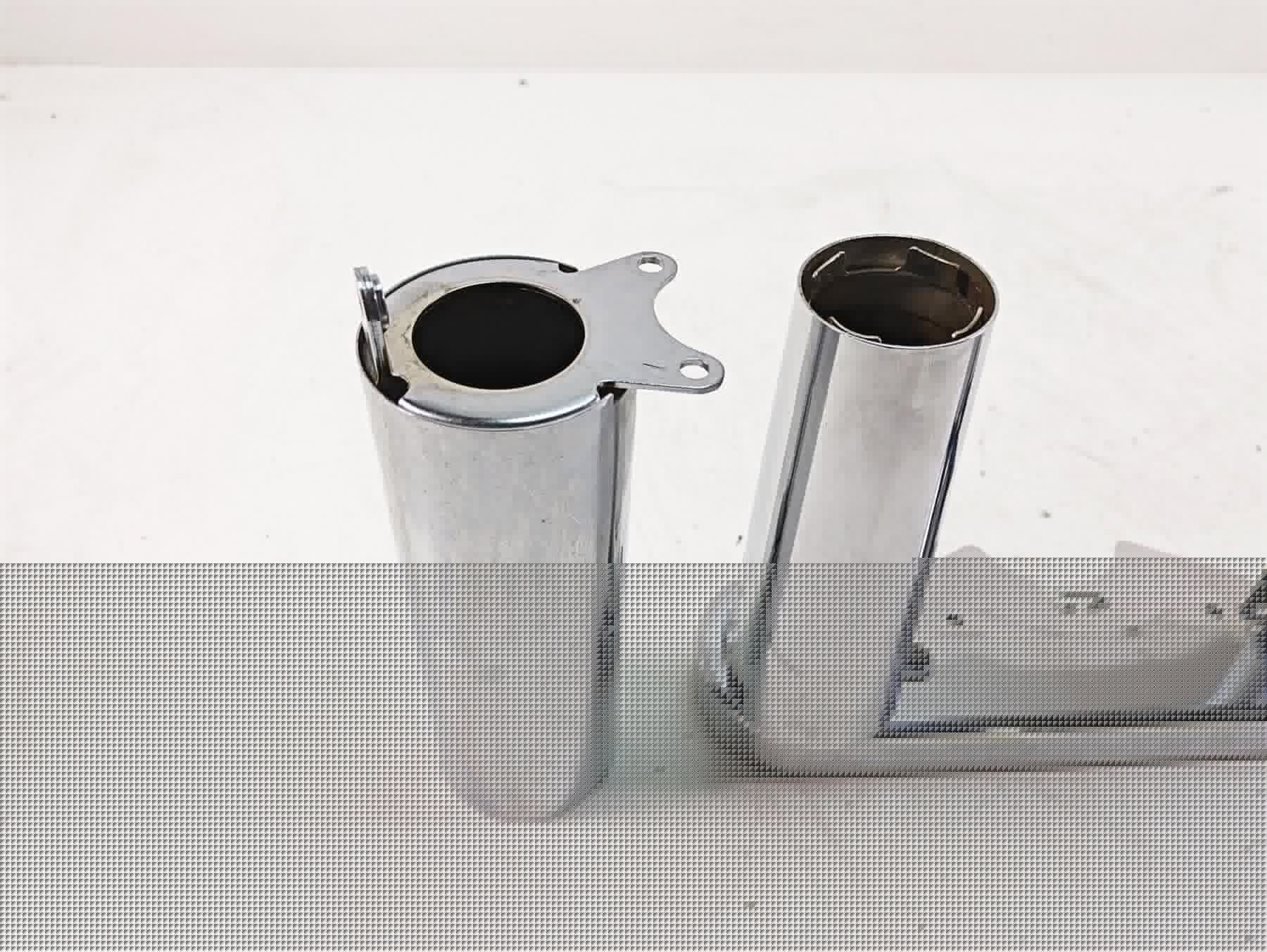1997 Kawasaki VN1500 Vulcan Tiple Tree Fork Tube Cover Set 44033-1217 44033-1235 {{ shop.shopifyCountryName }} - Mototech271