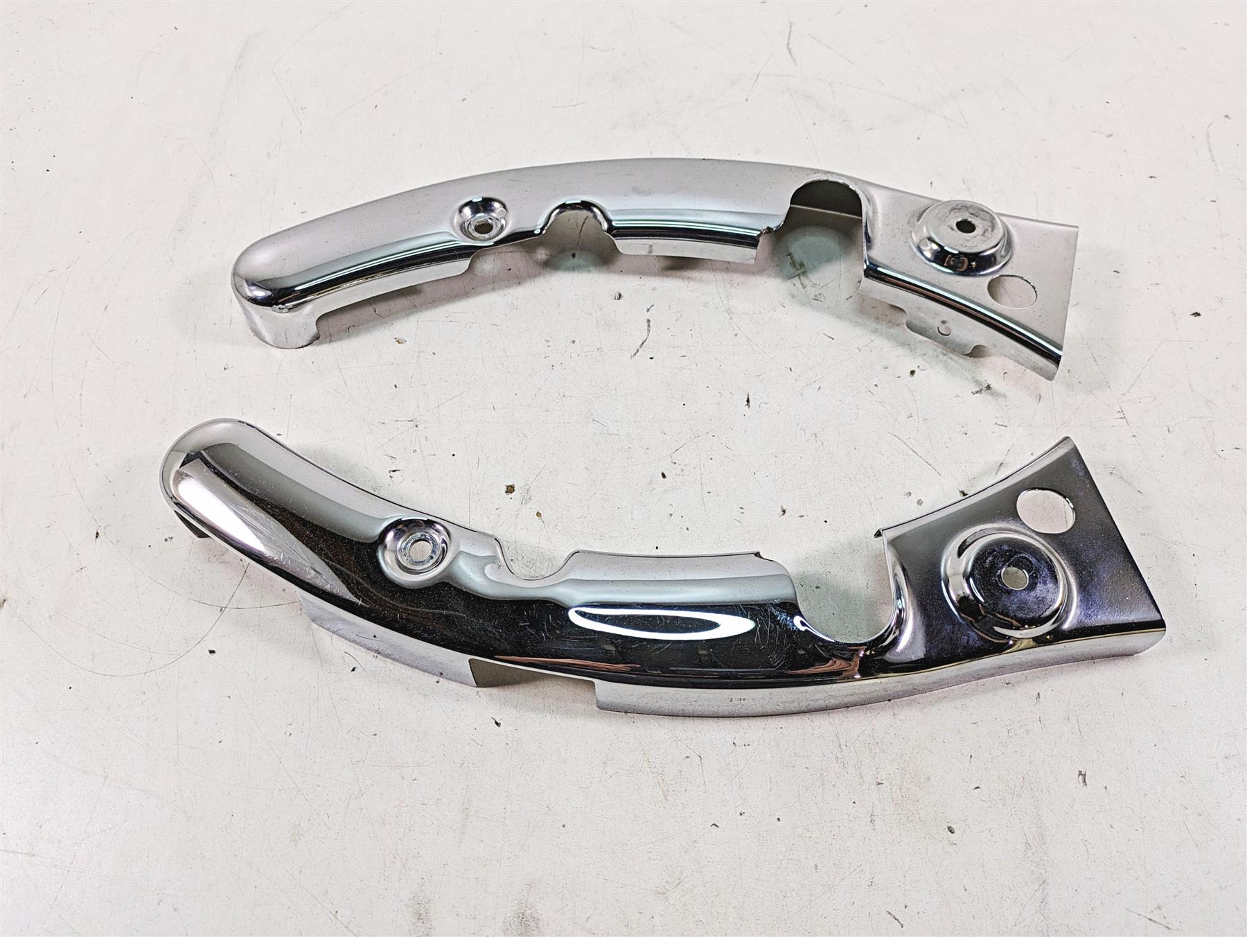 2010 Harley Touring FLHTCU Electra Glide Rear Fender Frame Struts Set 47526-09 {{ shop.shopifyCountryName }} - Mototech271