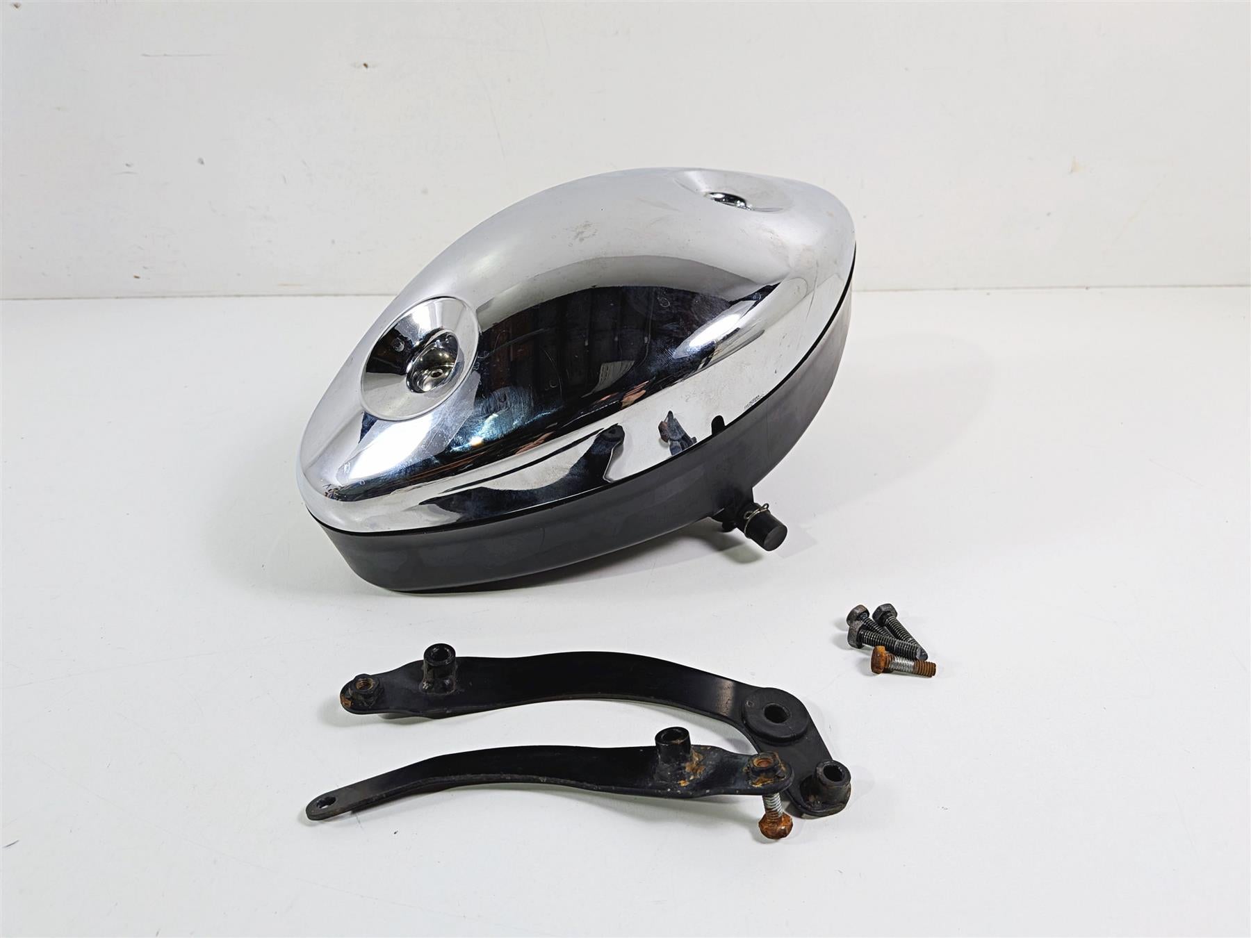 2004 Suzuki VL800 Intruder Volusia Air Cleaner & Cover Set 13700-41F01 {{ shop.shopifyCountryName }} - Mototech271