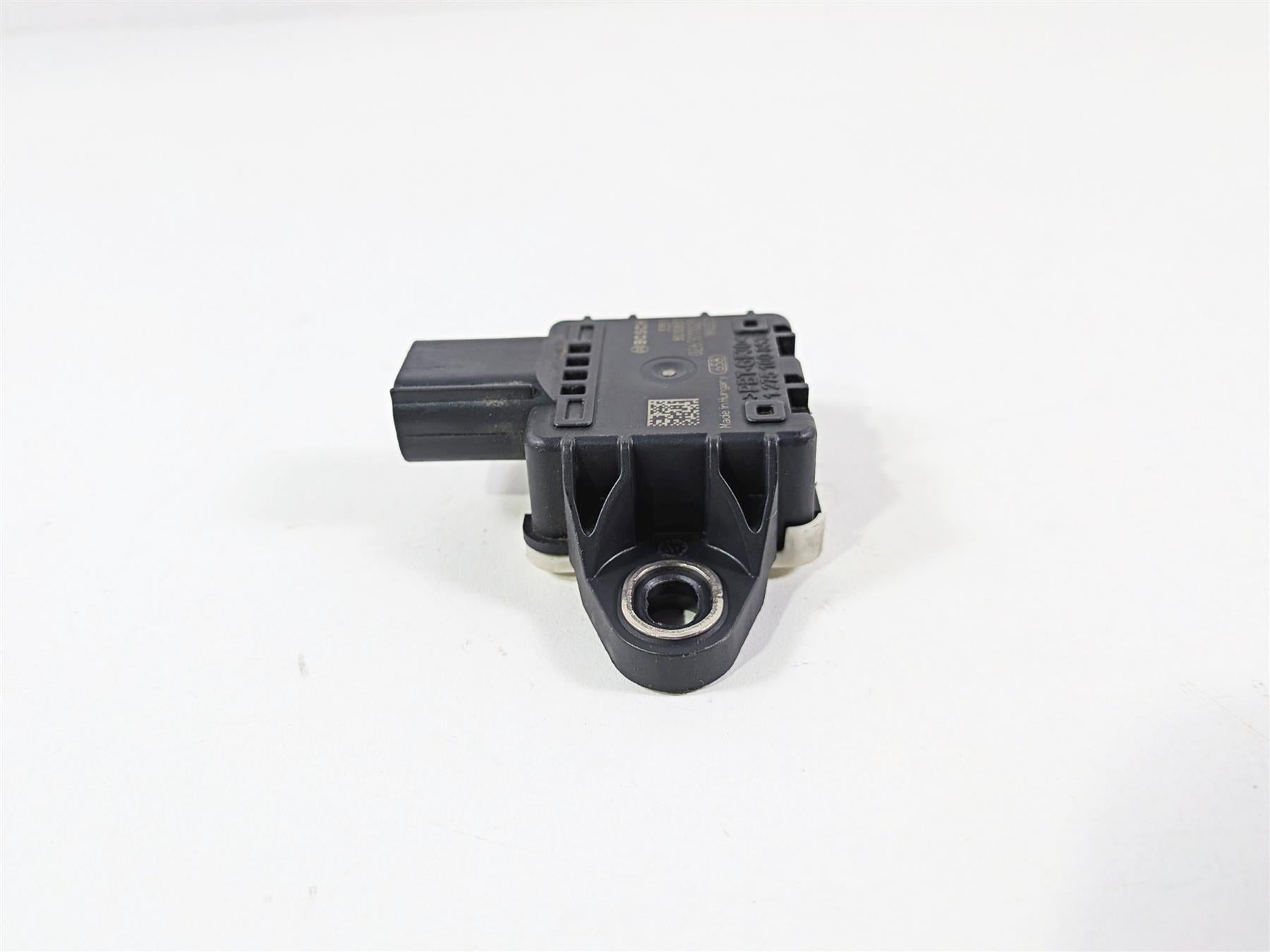 2018 Aprilia RSV4 RR Lean Angle Fall Drop Sensor Bosch 2D000385 {{ shop.shopifyCountryName }} - Mototech271