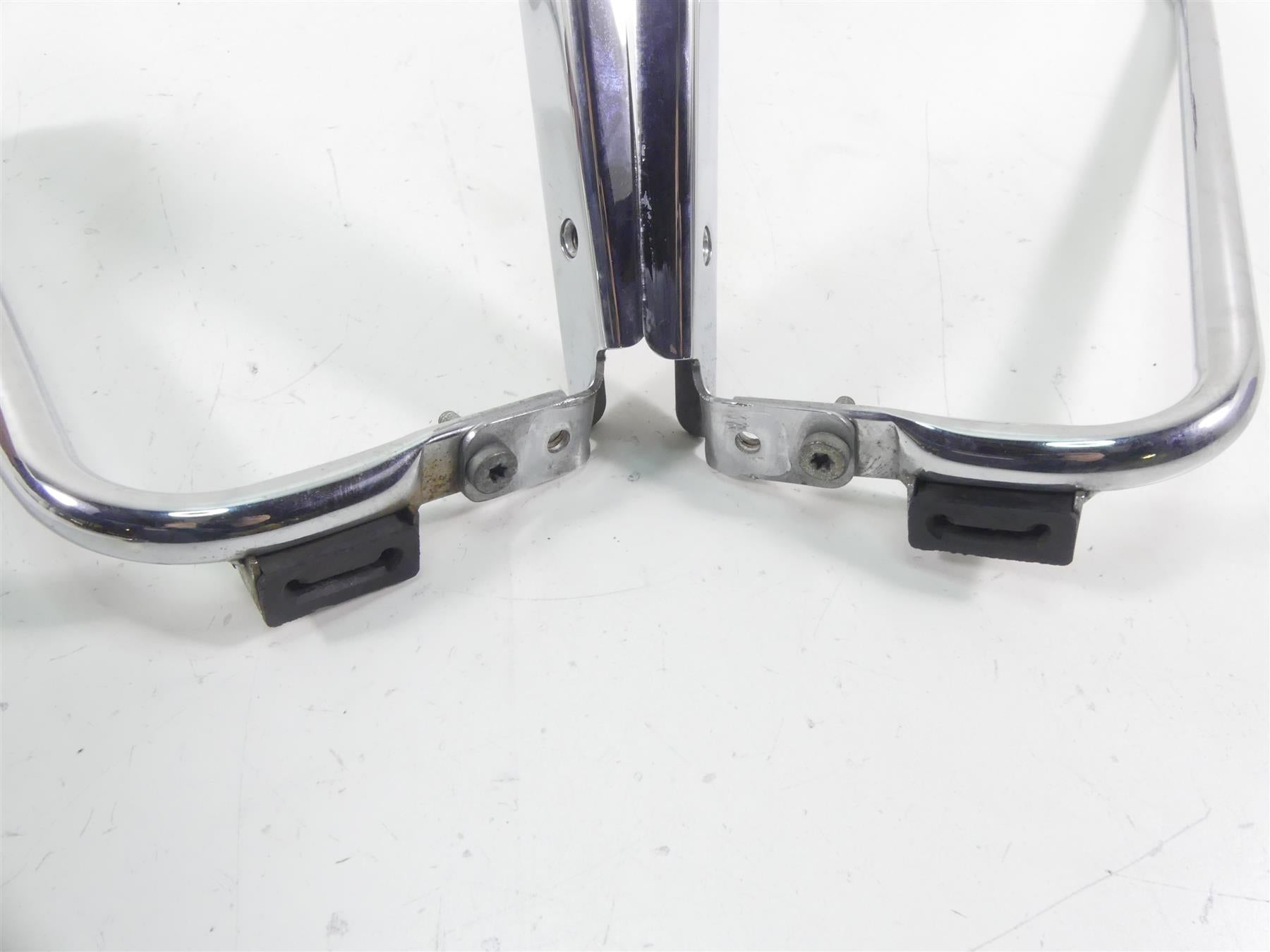 2007 Harley Touring FLHR SE CVO Road King Saddlebag Guards Set 91069-07 91074-07 {{ shop.shopifyCountryName }} - Mototech271
