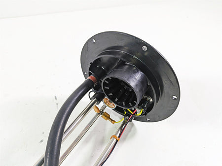 2006 Harley VRSCR Street V-Rod Fuel Gas Petrol Pump 75146-06 75272-06 {{ shop.shopifyCountryName }} - Mototech271