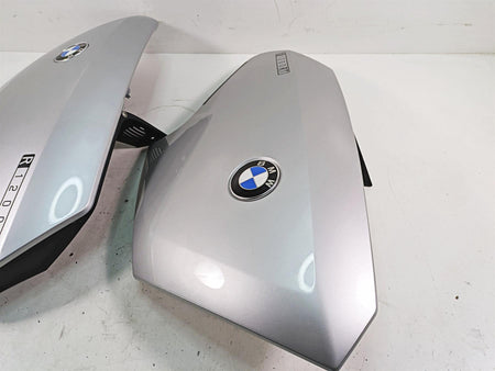 2007 BMW R1200RT K26 Upper Side Emblem Panel Set 46637682941 46637682942 {{ shop.shopifyCountryName }} - Mototech271