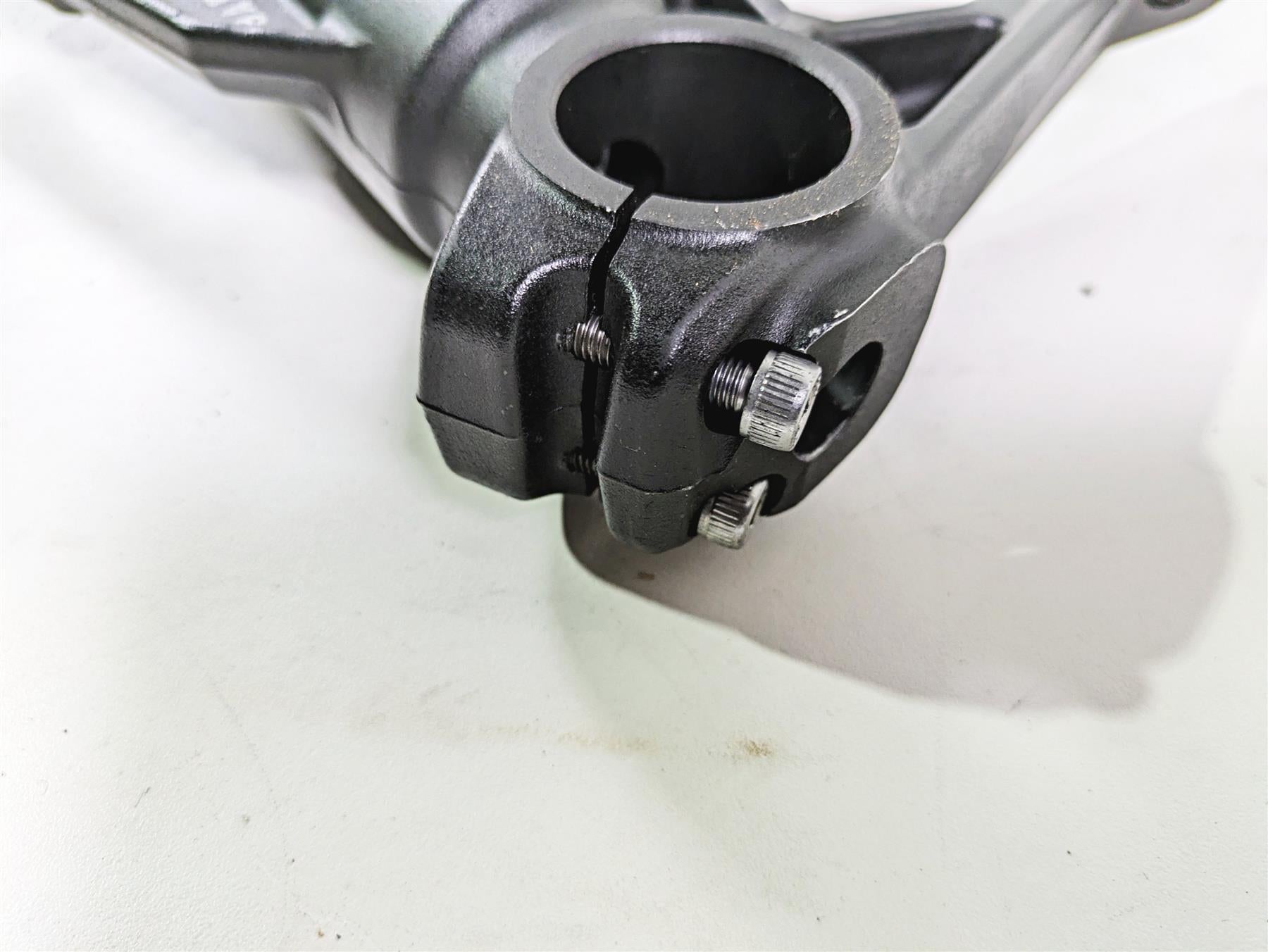 2013 Ducati Hyperstrada 821 Right Front Fork Leg - No Leaks 34420521A {{ shop.shopifyCountryName }} - Mototech271