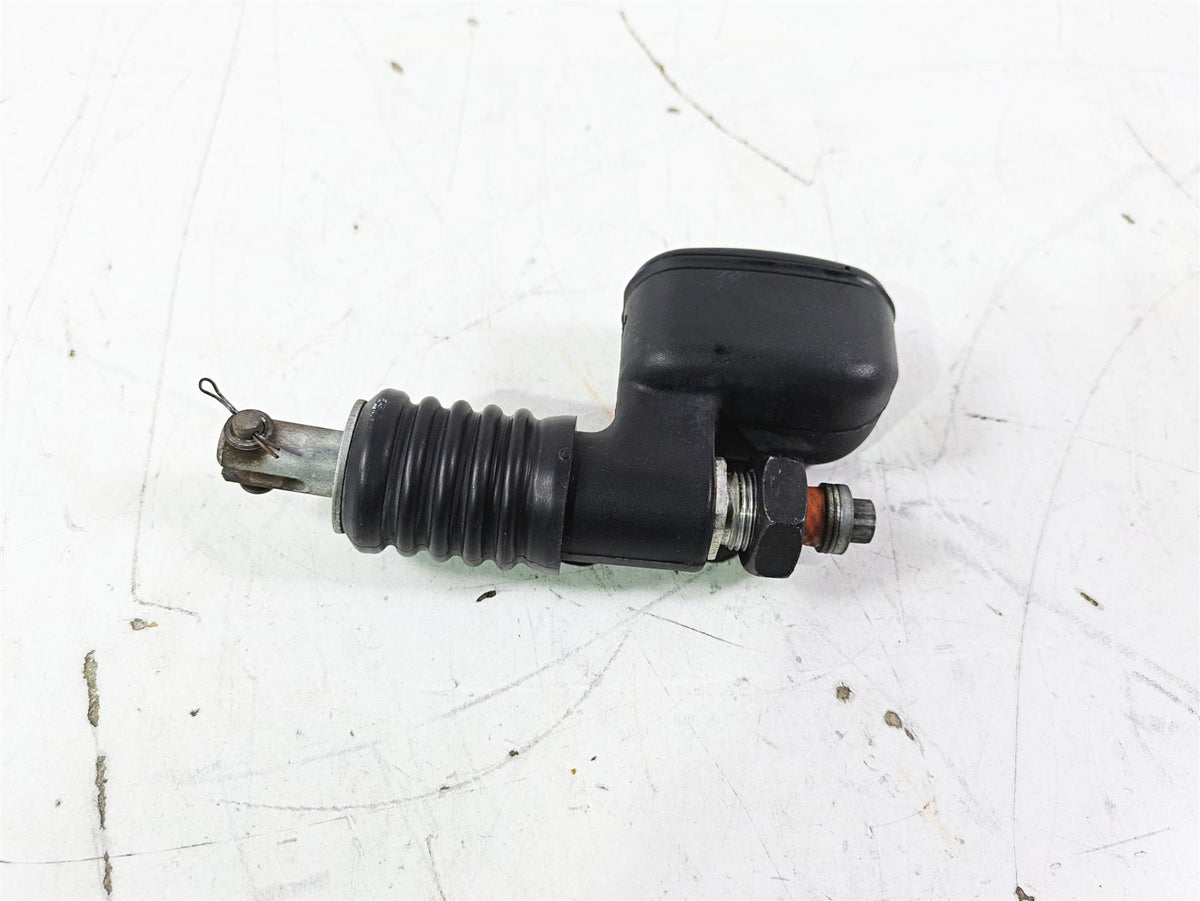 2016 Harley FLSTC Softail Heritage Rear Brake Master Cylinder 41767-05E {{ shop.shopifyCountryName }} - Mototech271