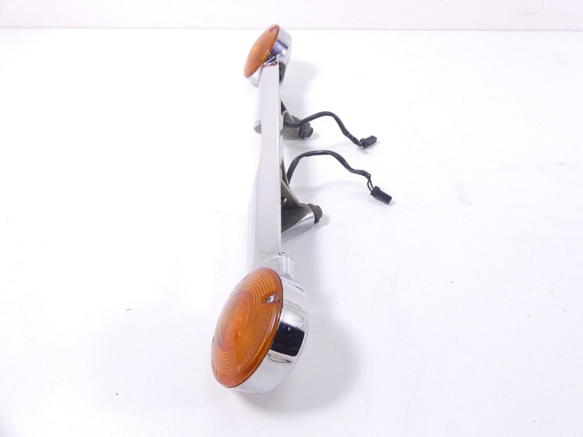 2006 Harley Touring FLHTCUI Electra Glide Rear Blinker Bar Assembly 69197-04 {{ shop.shopifyCountryName }} - Mototech271