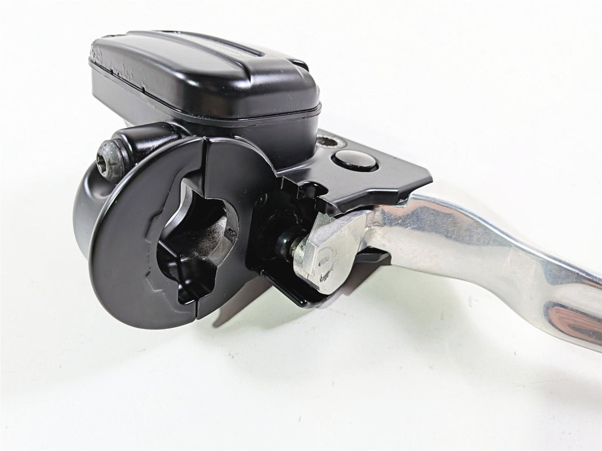 2013 Harley VRSCDX Night Rod Special Front Brake Master Cylinder 11/16 44551-08F-Mototech271