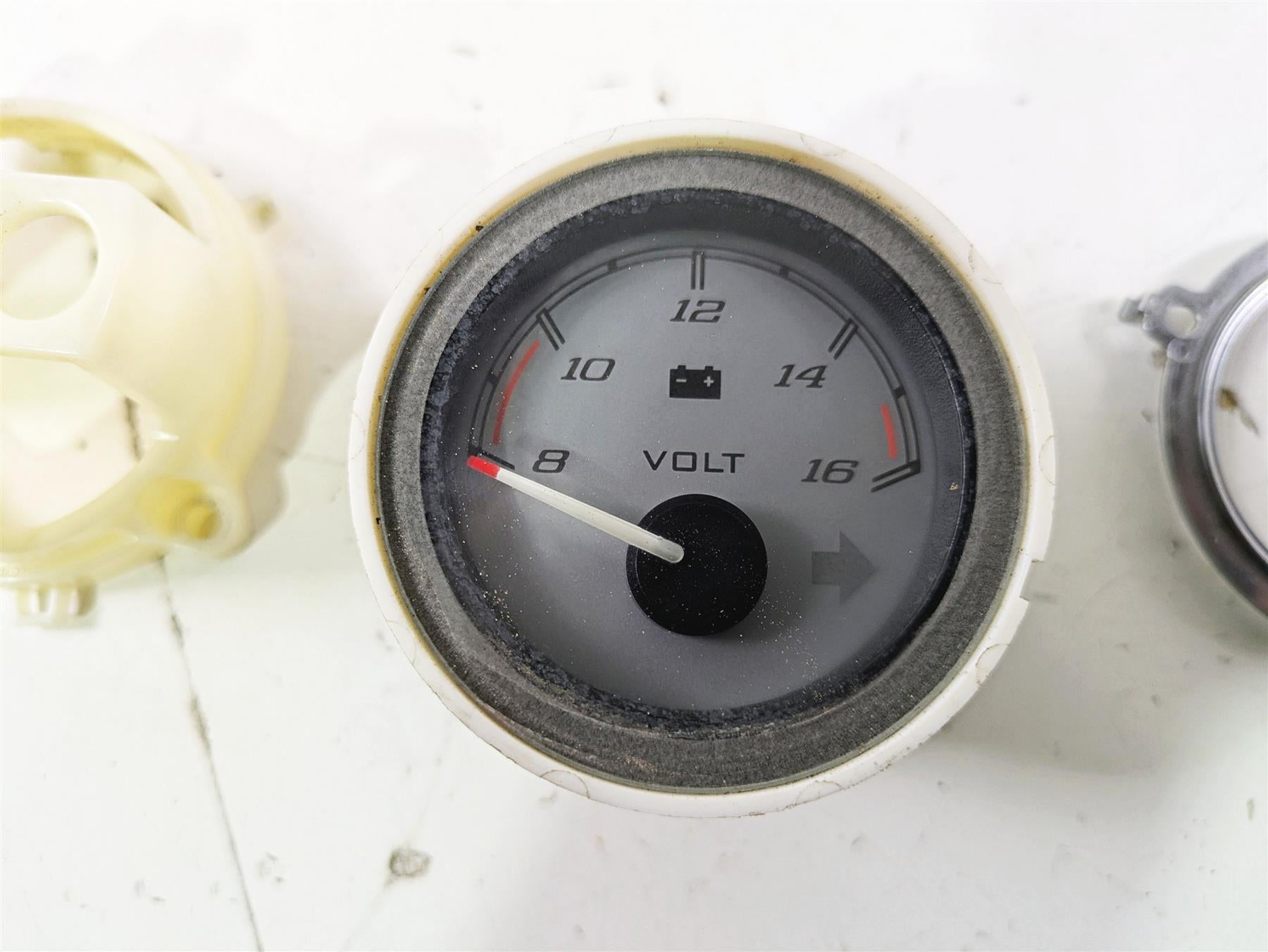 2016 Harley Touring FLTRX Road Glide Volt Voltage Meter Gauge 70900166 {{ shop.shopifyCountryName }} - Mototech271