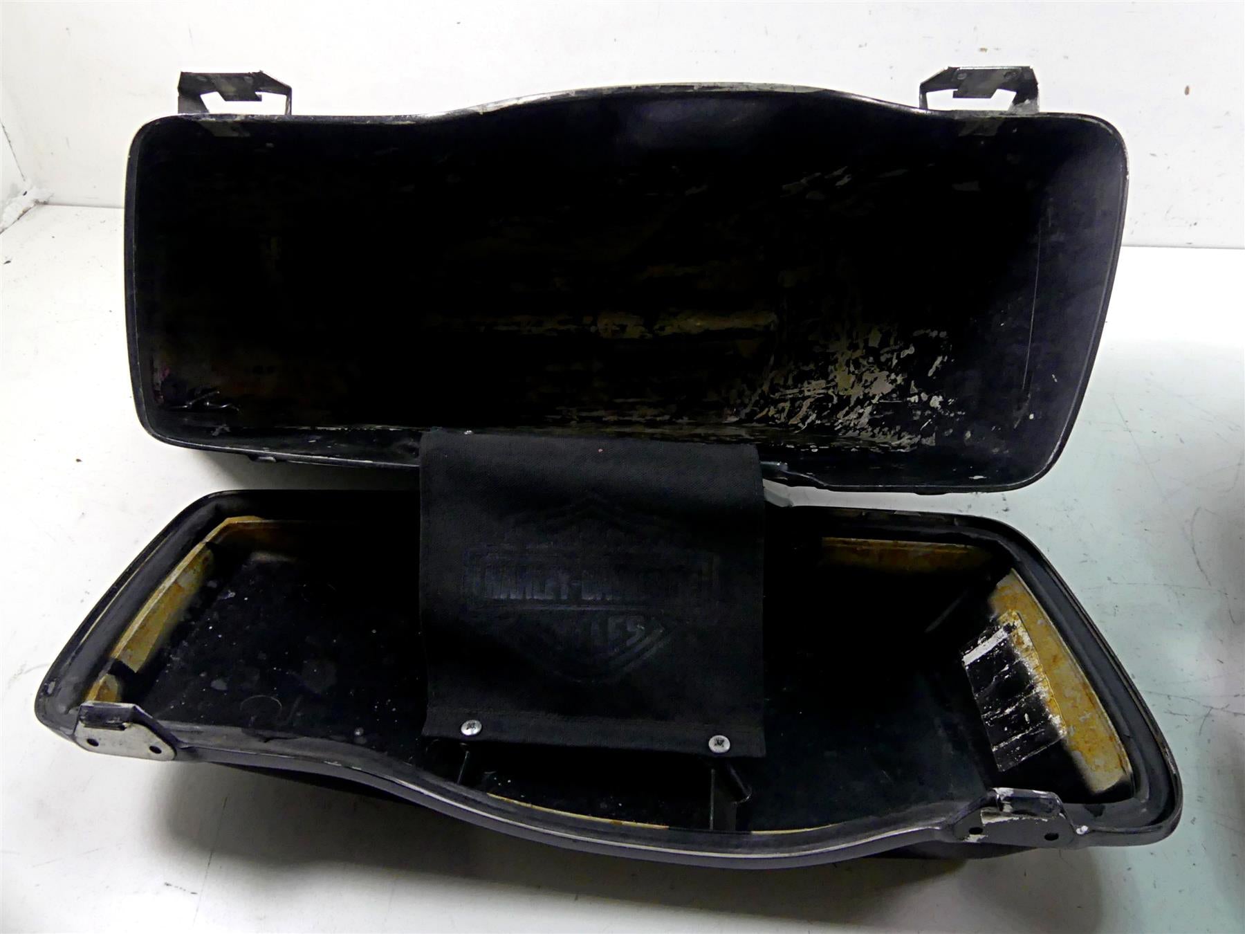 2002 Harley Touring FLHTC Electra Glide Saddlebag Saddle Bag Set 90753-93 {{ shop.shopifyCountryName }} - Mototech271