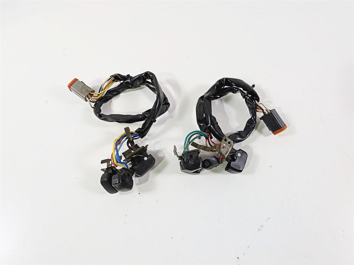 2003 Harley Sportster XL1200 Left Right Hand Control Switch Set 71682-06A {{ shop.shopifyCountryName }} - Mototech271