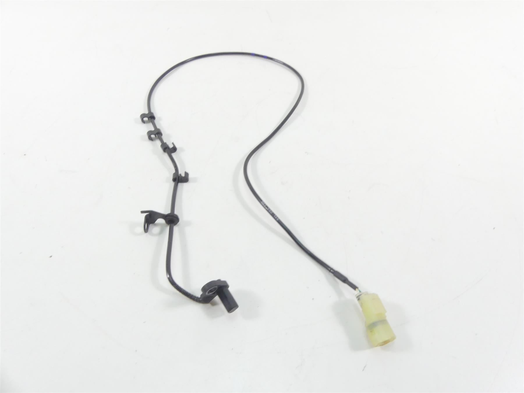 2020 Triumph Speed Triple RS 1050 Rear Abs Brake Wheel Speed Sensor T2021672 {{ shop.shopifyCountryName }} - Mototech271