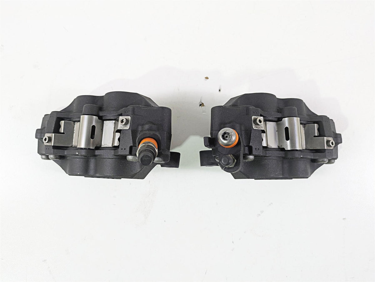 2014 BMW K1600 GTL K48 Tokico Front Brake Caliper Set 34117726766 34117728943 {{ shop.shopifyCountryName }} - Mototech271