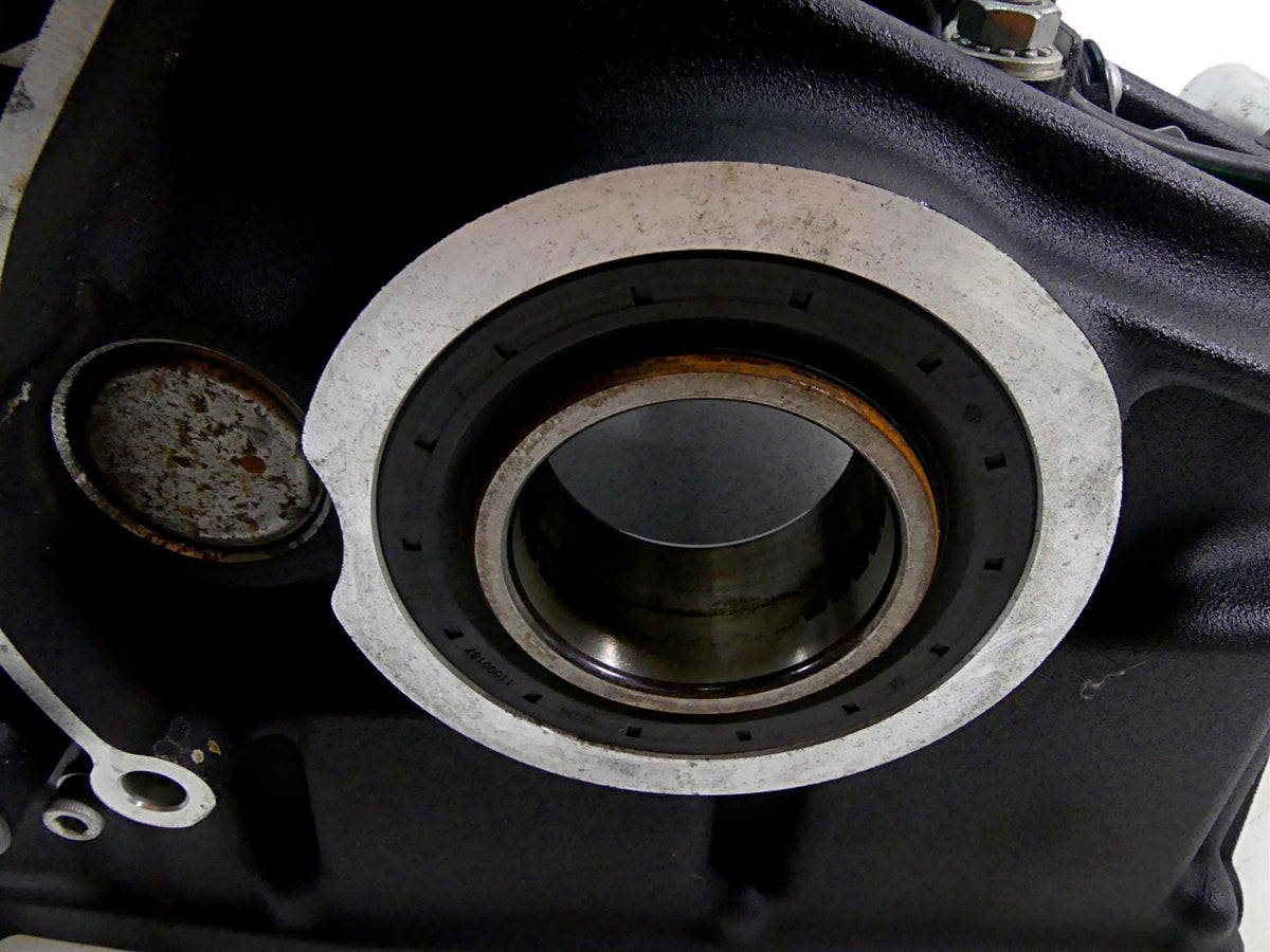2020 Harley Softail FXST Standard Transmission Gear Box Case Housing M8 34700176 {{ shop.shopifyCountryName }} - Mototech271