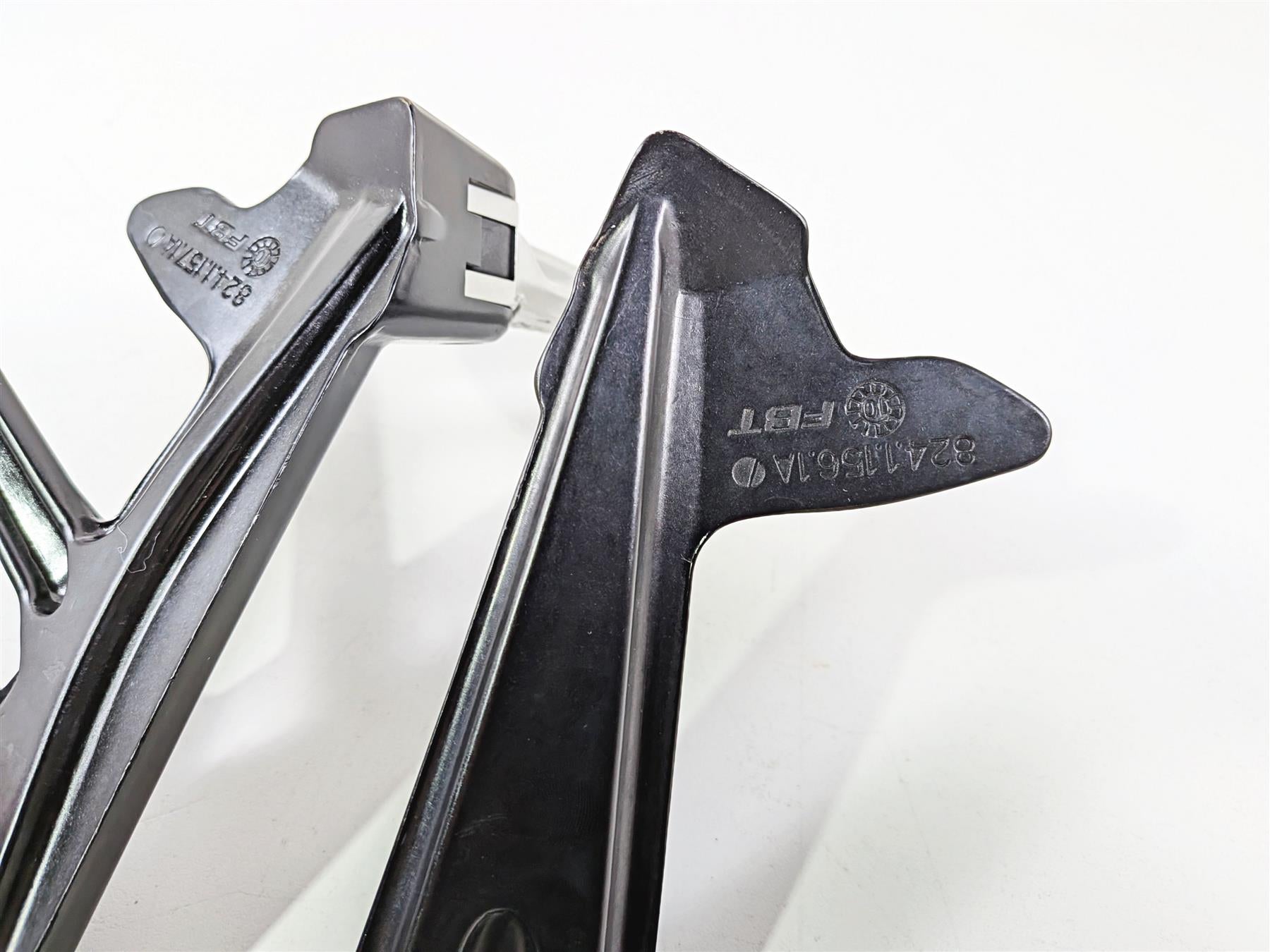 2011 Ducati Streetfighter 1098 S Rear Passenger Footpeg Set 82411561A 82411571A {{ shop.shopifyCountryName }} - Mototech271