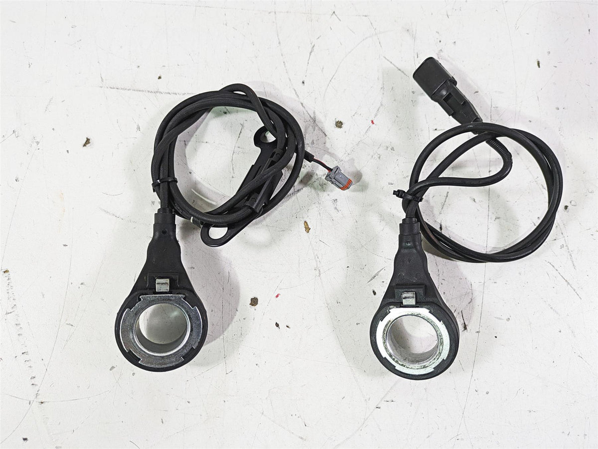 2019 Harley FLHCS Softail Heritage Front Rear Abs Brake Sensor Set 41100080 {{ shop.shopifyCountryName }} - Mototech271