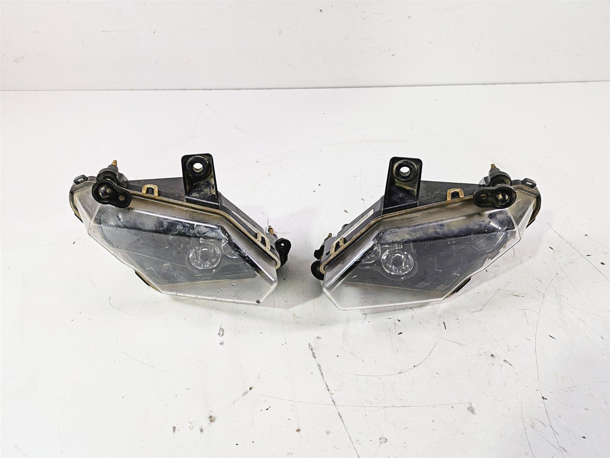 2019 Can Am Maverick X3 XRS Turbo R Headlight Head Lamp Set - Read 710004658 {{ shop.shopifyCountryName }} - Mototech271