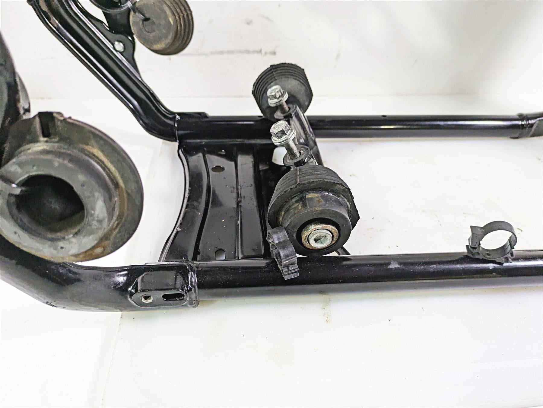 2011 Harley Touring FLHTCUSE CVO E-Glide Frame Chassis & Subframe With Clean Virginia Title 47900-11BHP {{ shop.shopifyCountryName }} - Mototech271
