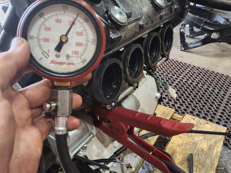 2024 Suzuki GSXR 600 Great Running Engine - Video -Compr Test 11302-14811 {{ shop.shopifyCountryName }} - Mototech271