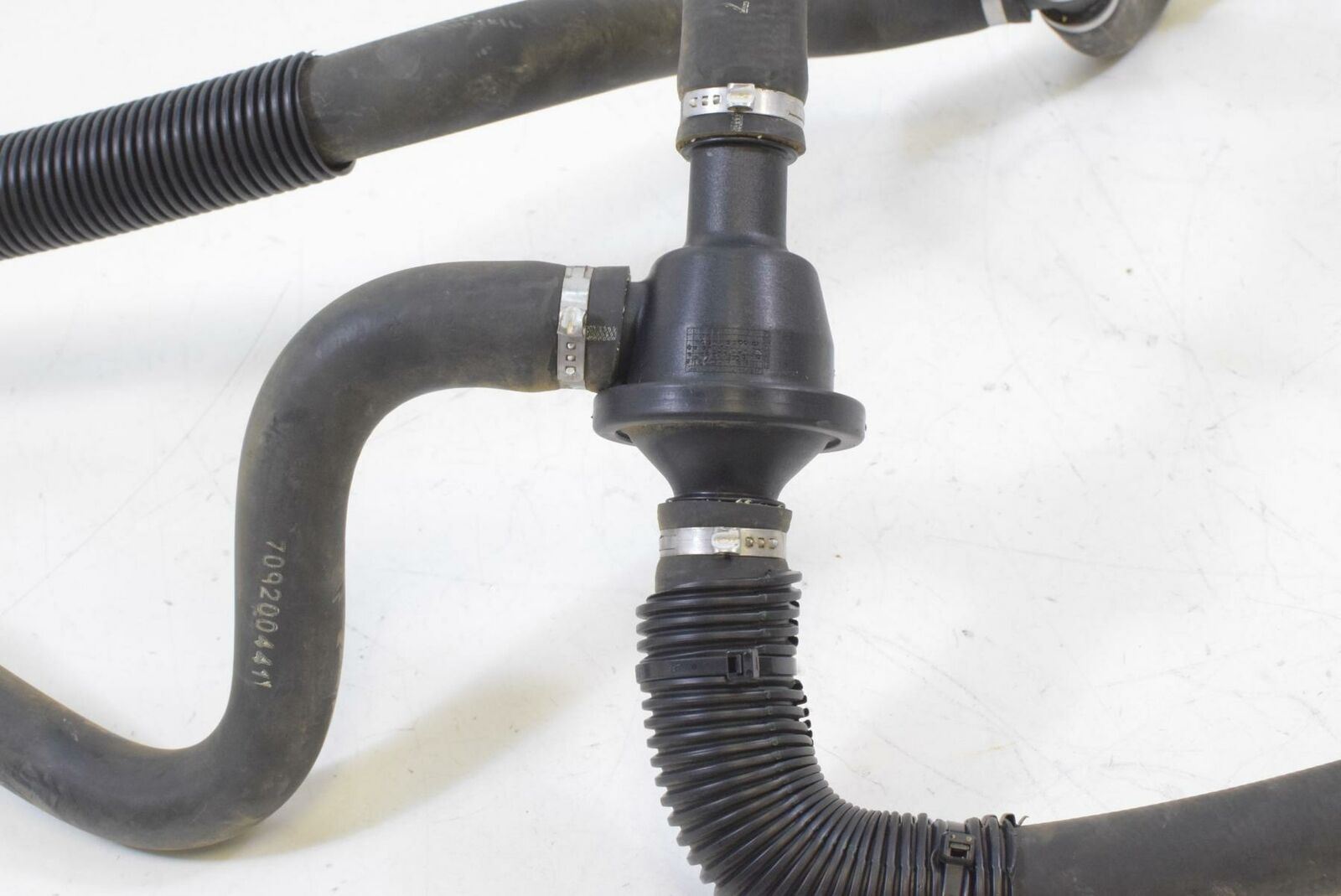 2015 Can-Am Maverick 1000R Turbo XDS Coolant Hoses & Reservoir Set 709200441 {{ shop.shopifyCountryName }} - Mototech271