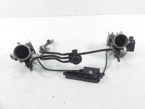2003 BMW R1150 GS R21 Throttle Body Set & Junction Box 13541342495 13541342496