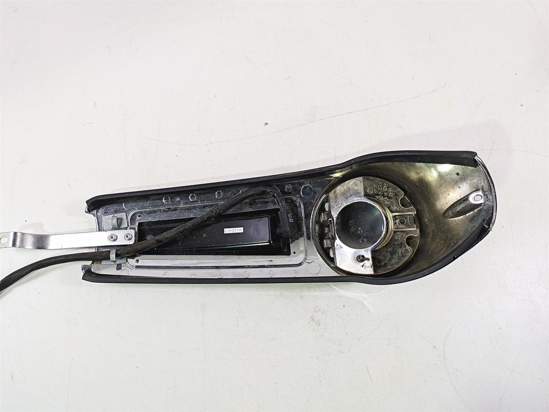 2015 Harley Touring FLHTKL Electra Glide Upper Fuel Tank Dash Cover 61270-08 {{ shop.shopifyCountryName }} - Mototech271