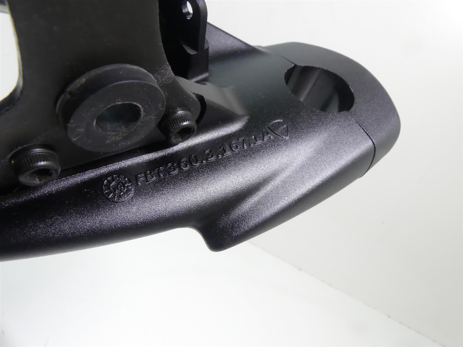 2015 Ducati Diavel Carbon Red Handlebar Handle Bar Riser + Windshield 36031651A {{ shop.shopifyCountryName }} - Mototech271