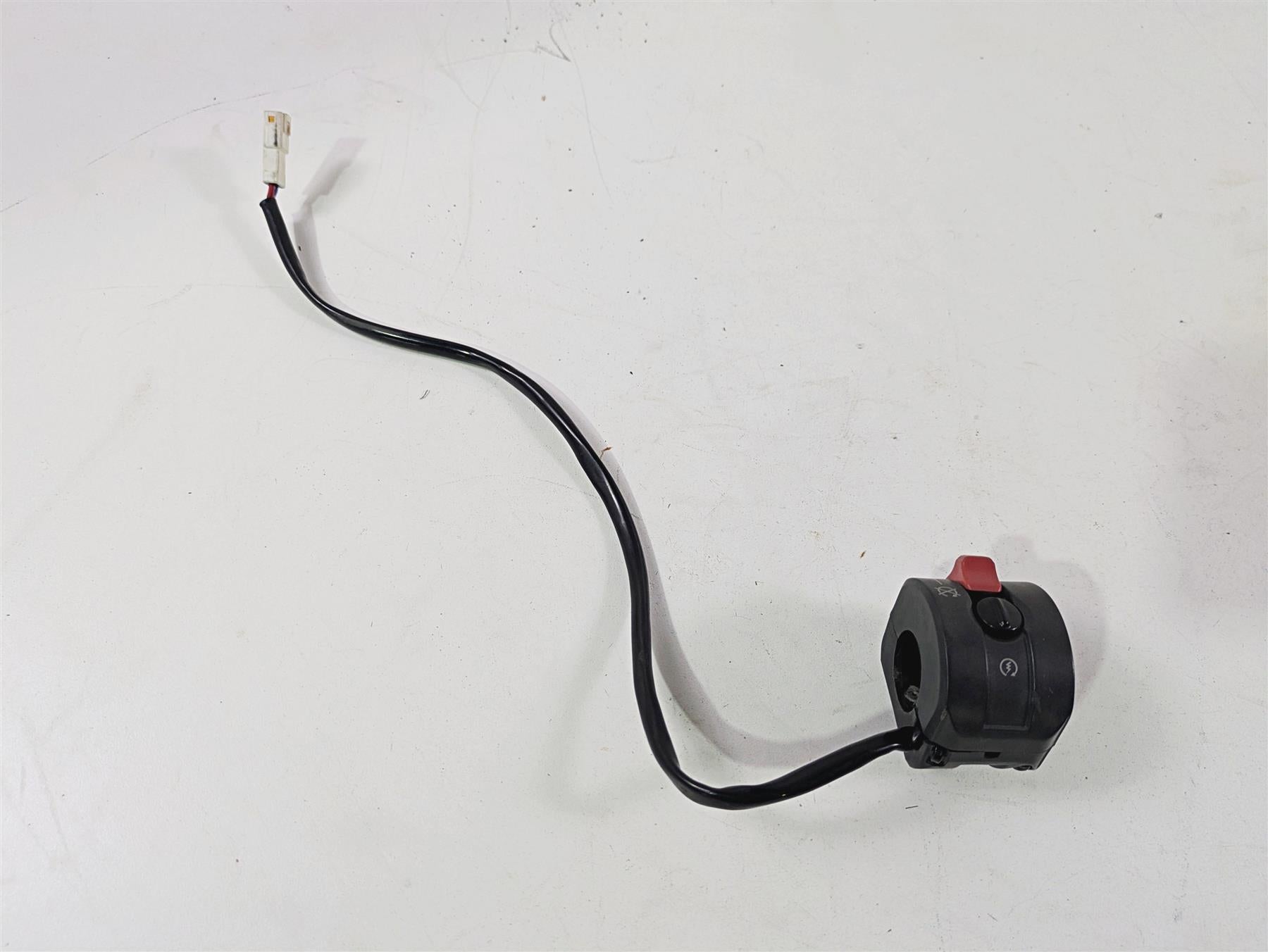 2010 Ducati Streetfighter 1098 S Right Hand Control Switch 65010091D {{ shop.shopifyCountryName }} - Mototech271